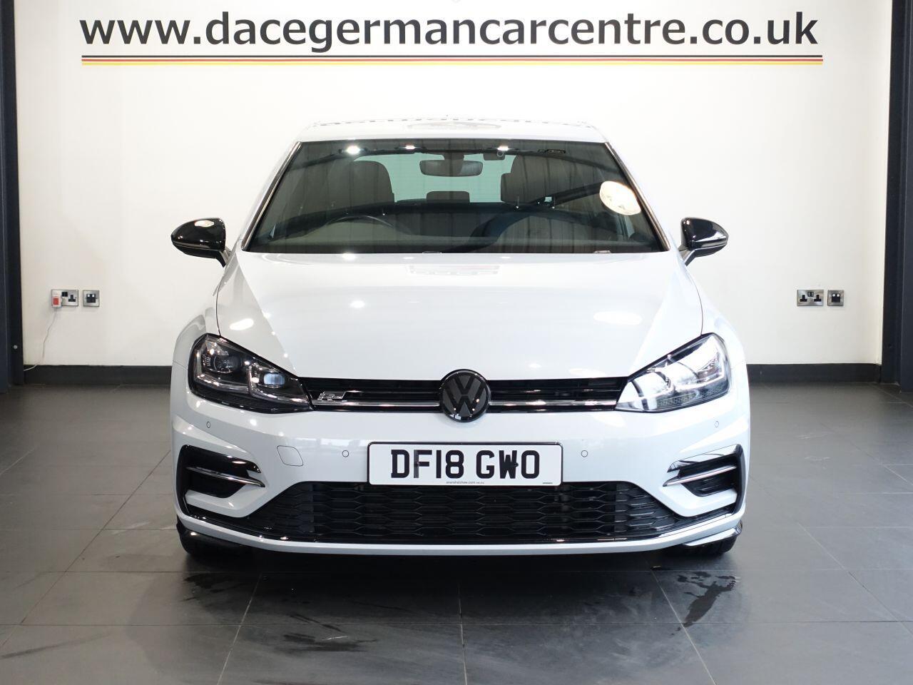 Volkswagen Golf - Image 4