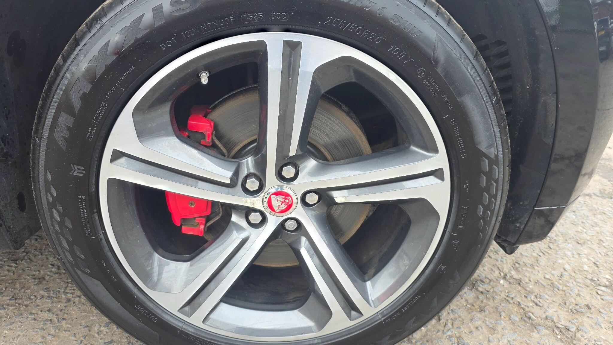 Jaguar F-Pace - Image 54