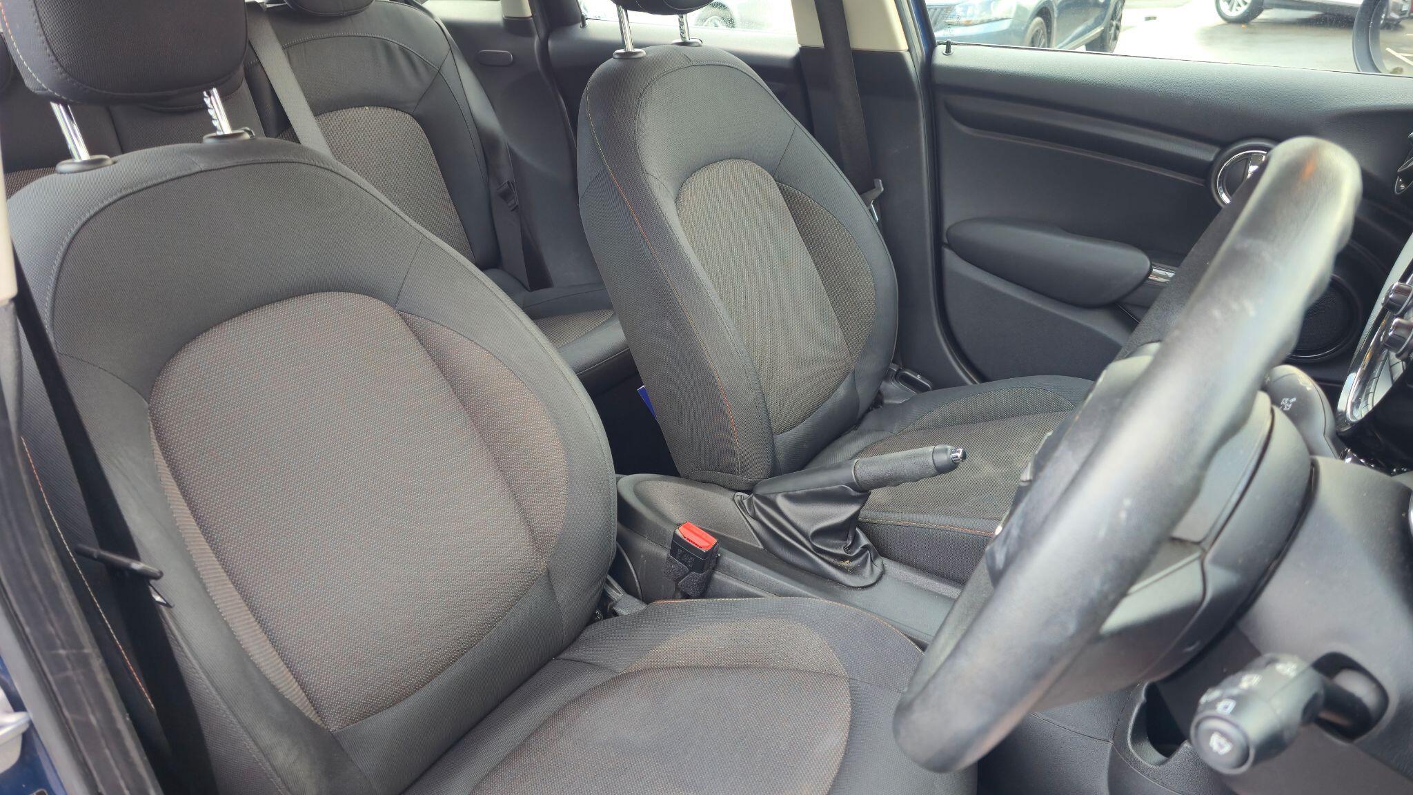 MINI Hatch - Image 20