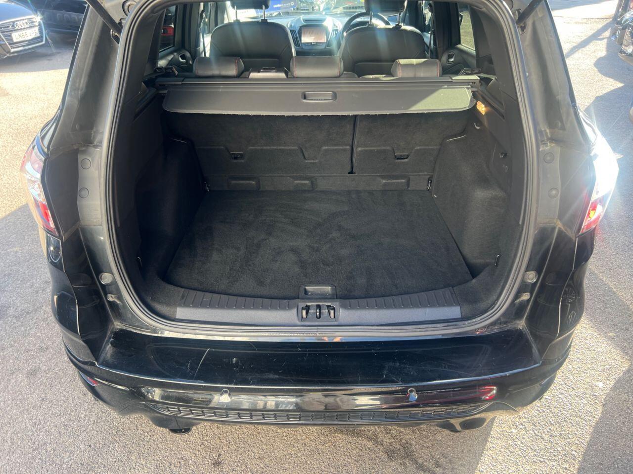 Ford Kuga - Image 6