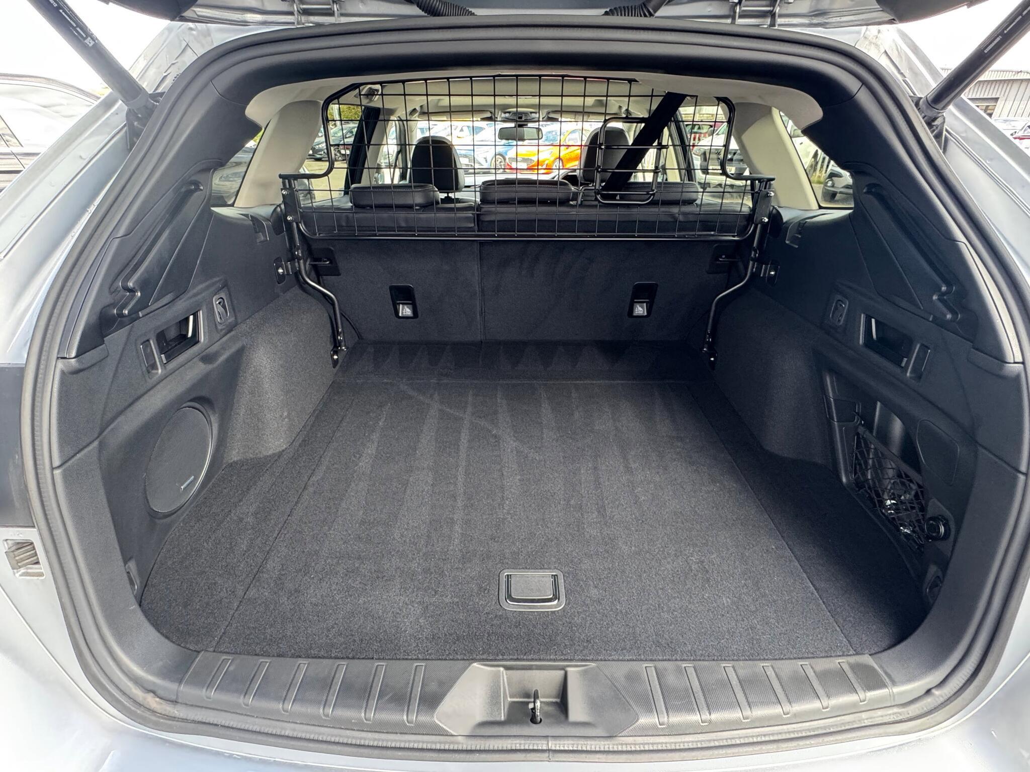 Subaru Outback - Image 8