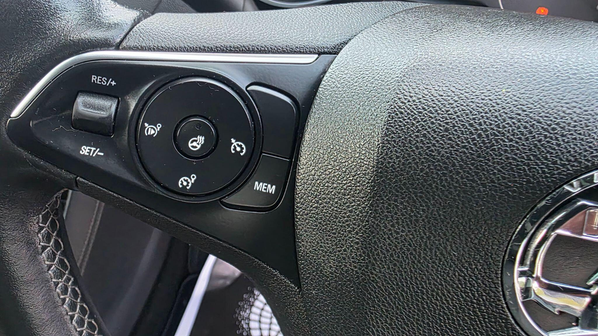 Vauxhall Grandland X - Image 36