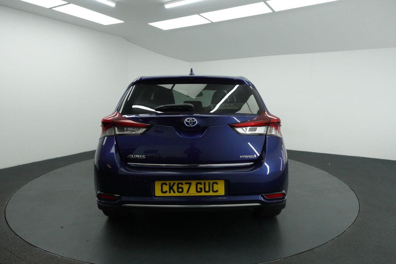 Toyota Auris - Image 11