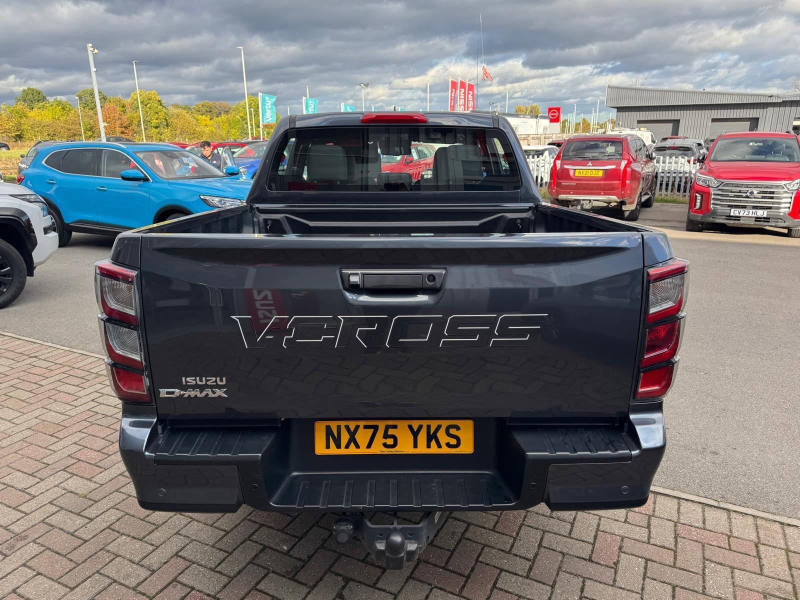 Isuzu D-MAX - Image 4