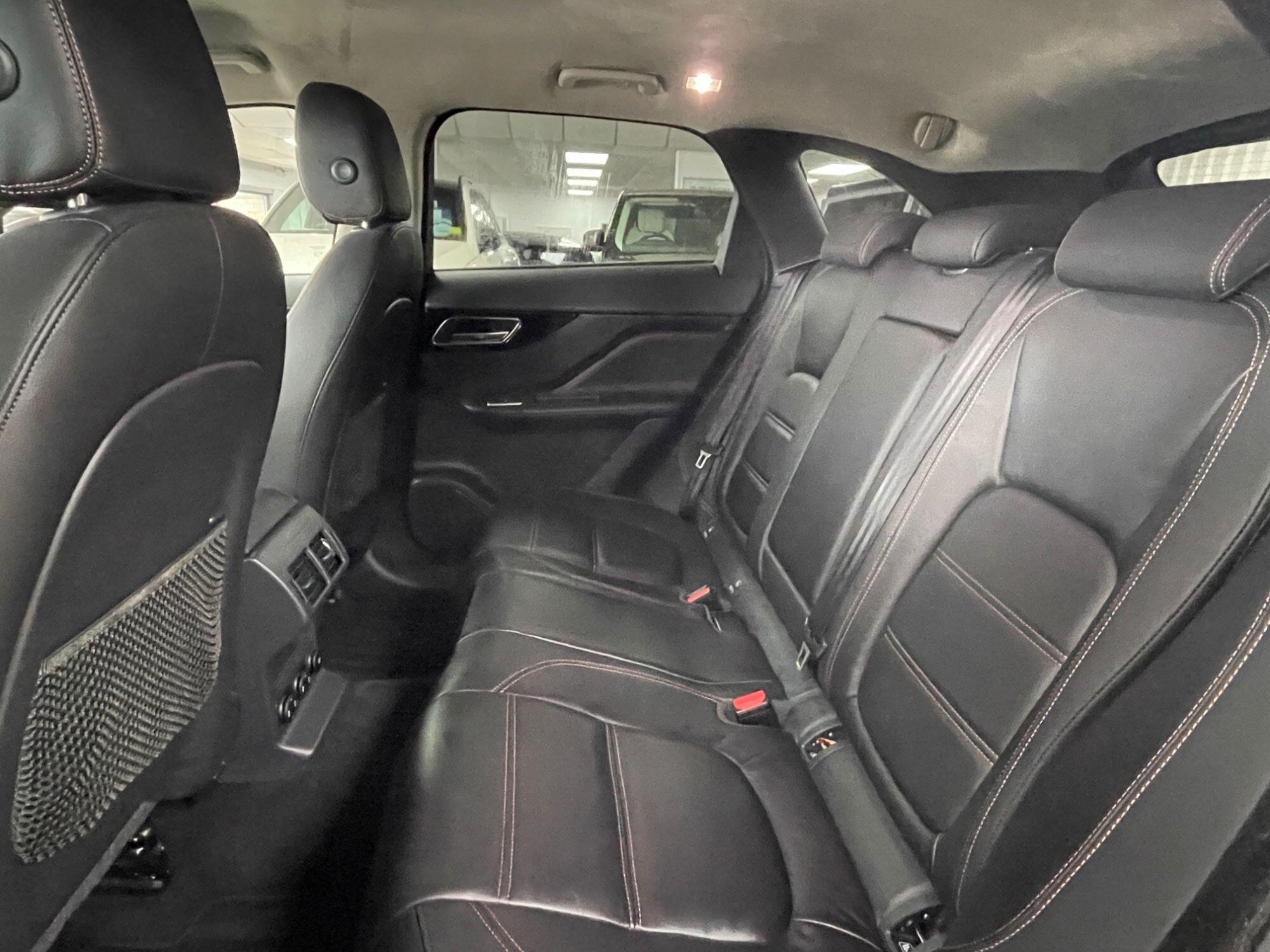 Jaguar F-Pace - Image 31