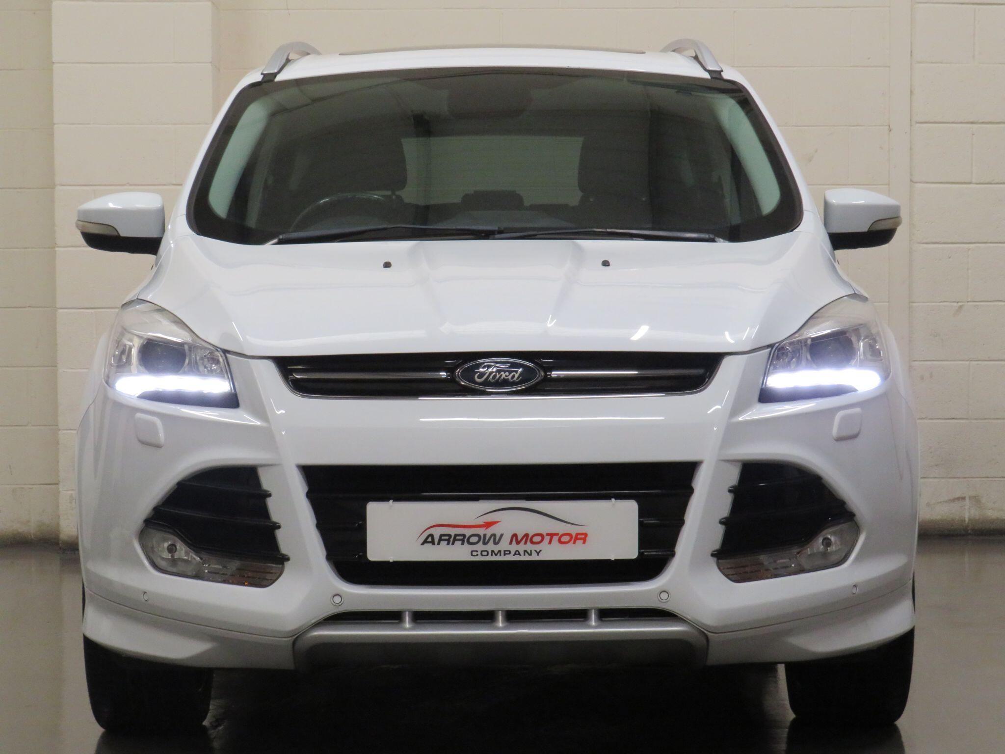 Ford Kuga - Image 10