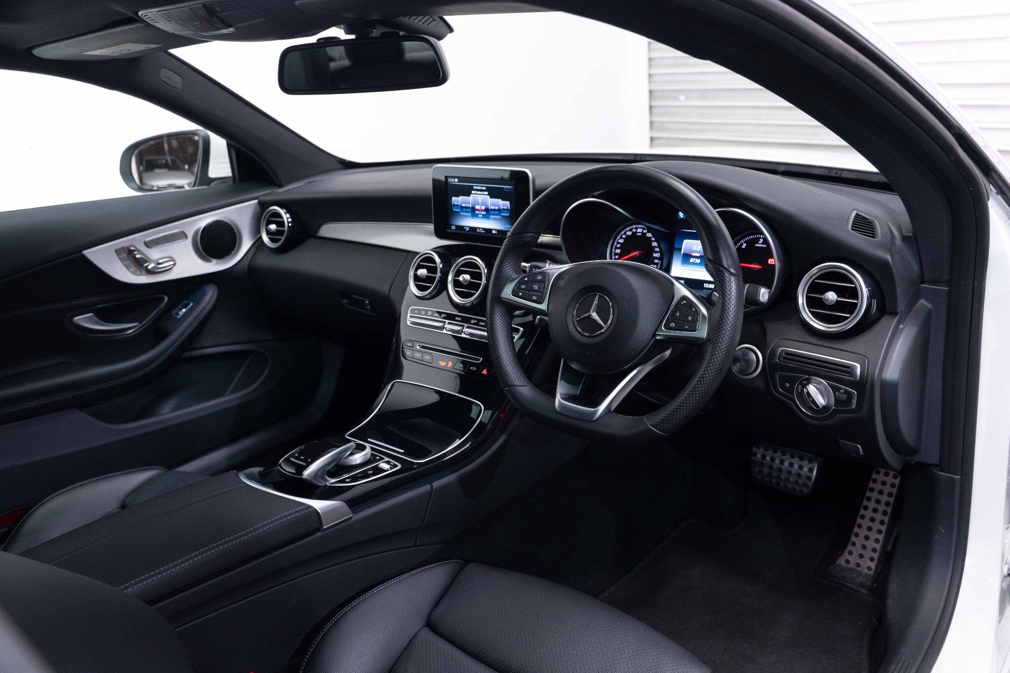 Mercedes C Class - Image 8