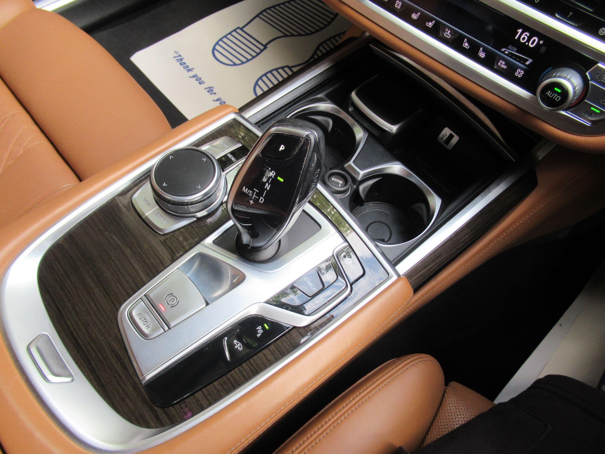 BMW 7 Series - Image 52