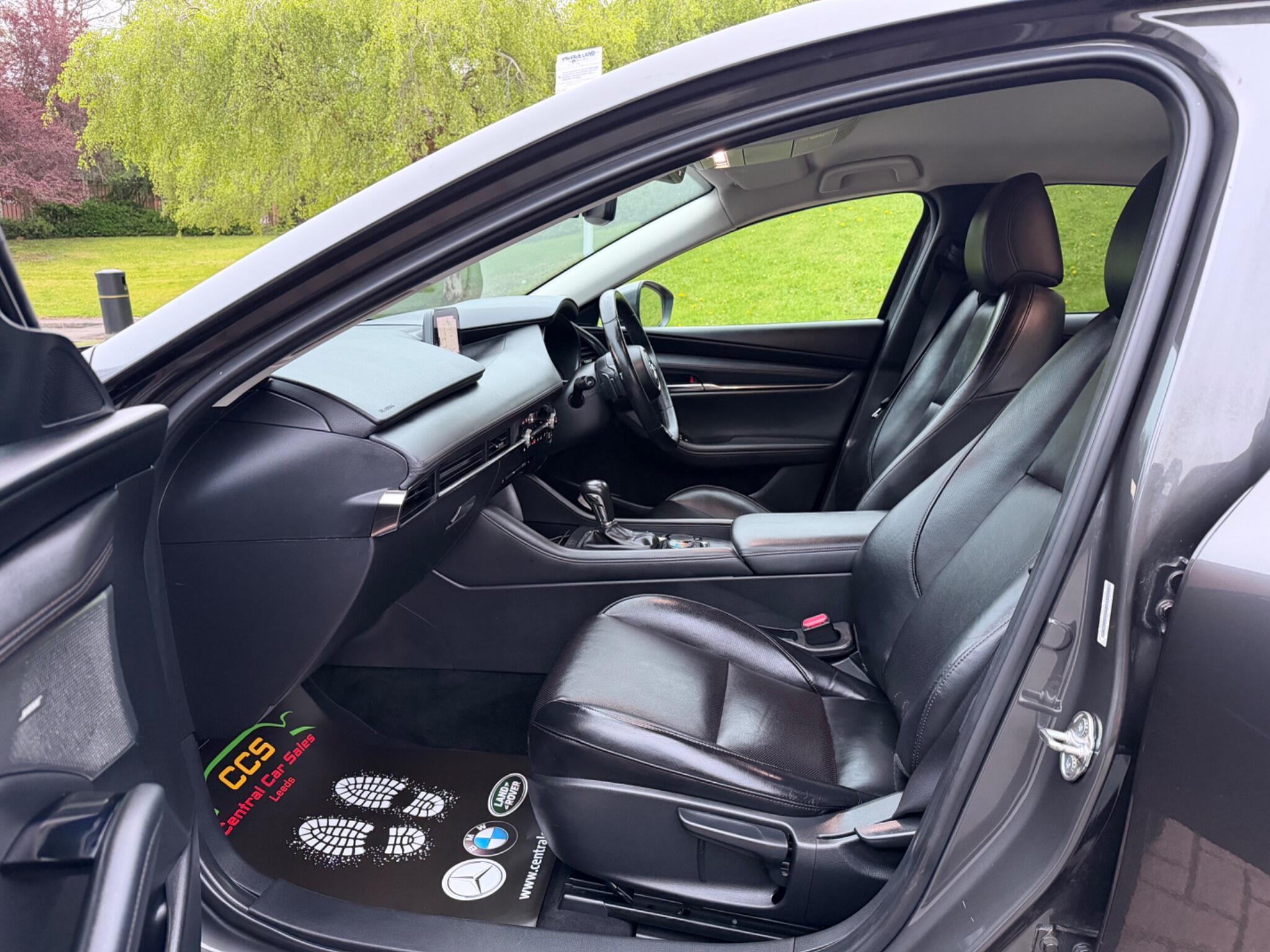 Mazda MAZDA3 - Image 36