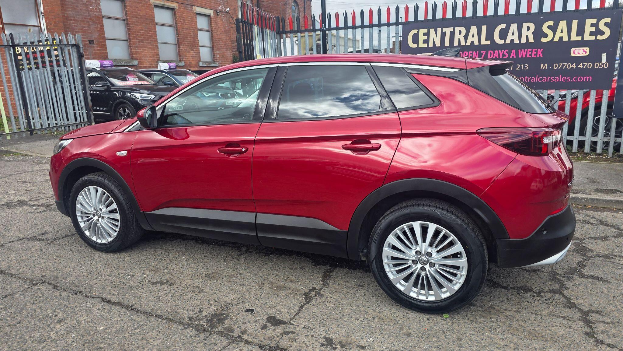 Vauxhall Grandland X - Image 13
