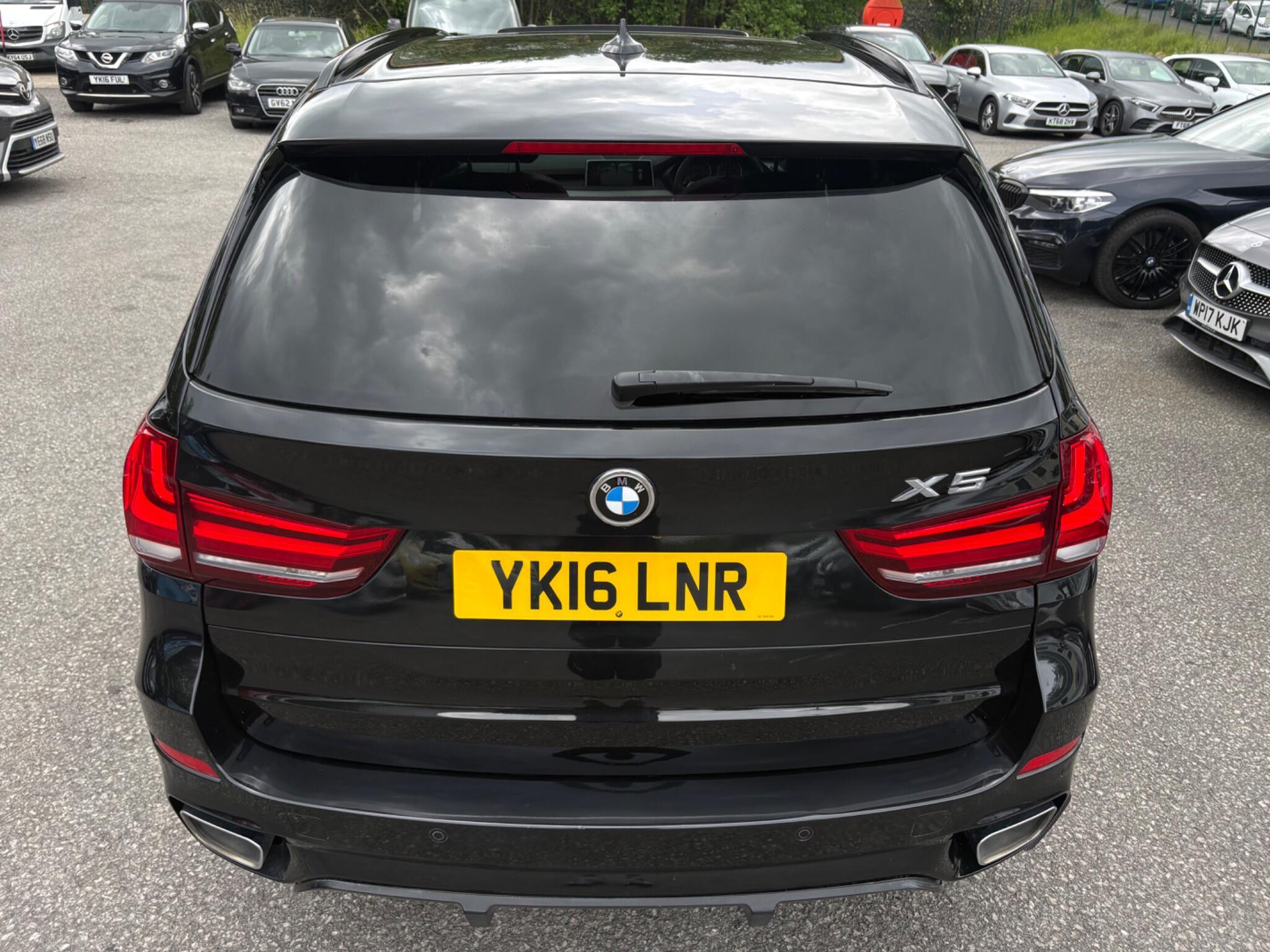 BMW X5 - Image 20