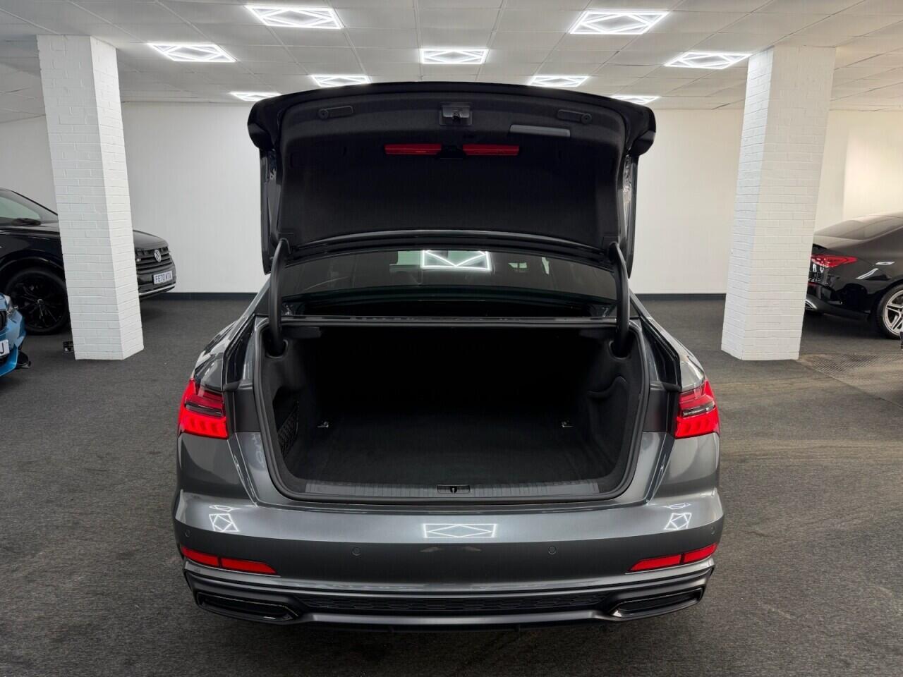 Audi A6 Saloon - Image 20