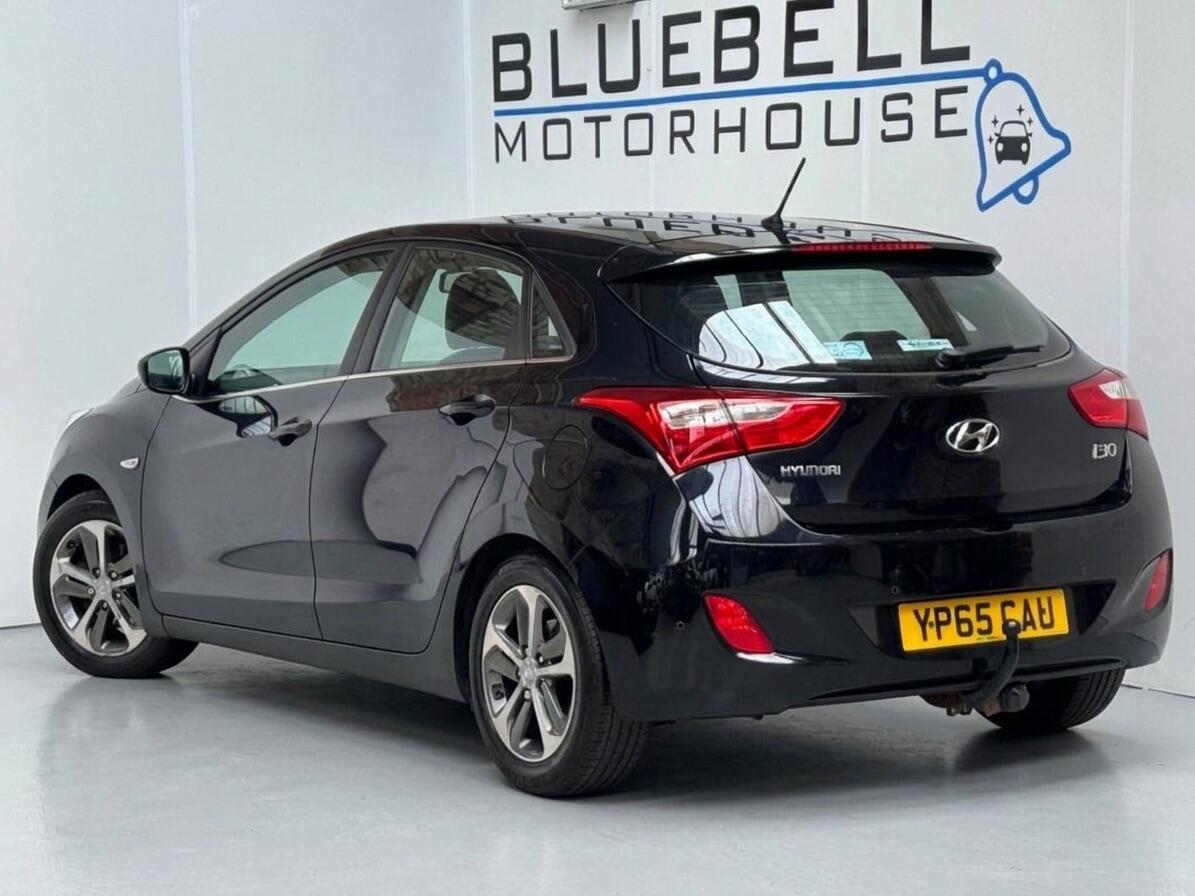 Hyundai i30 - Image 4