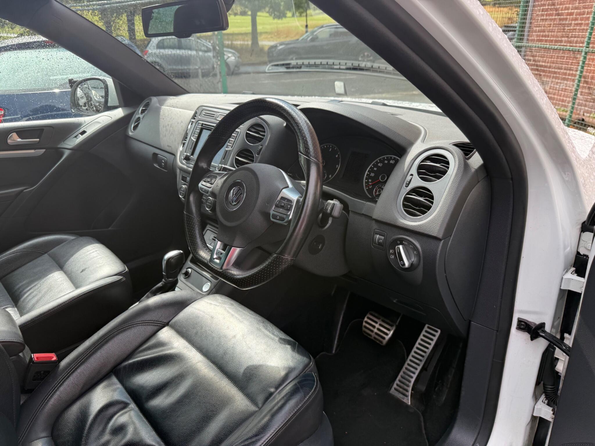 Volkswagen Tiguan - Image 19