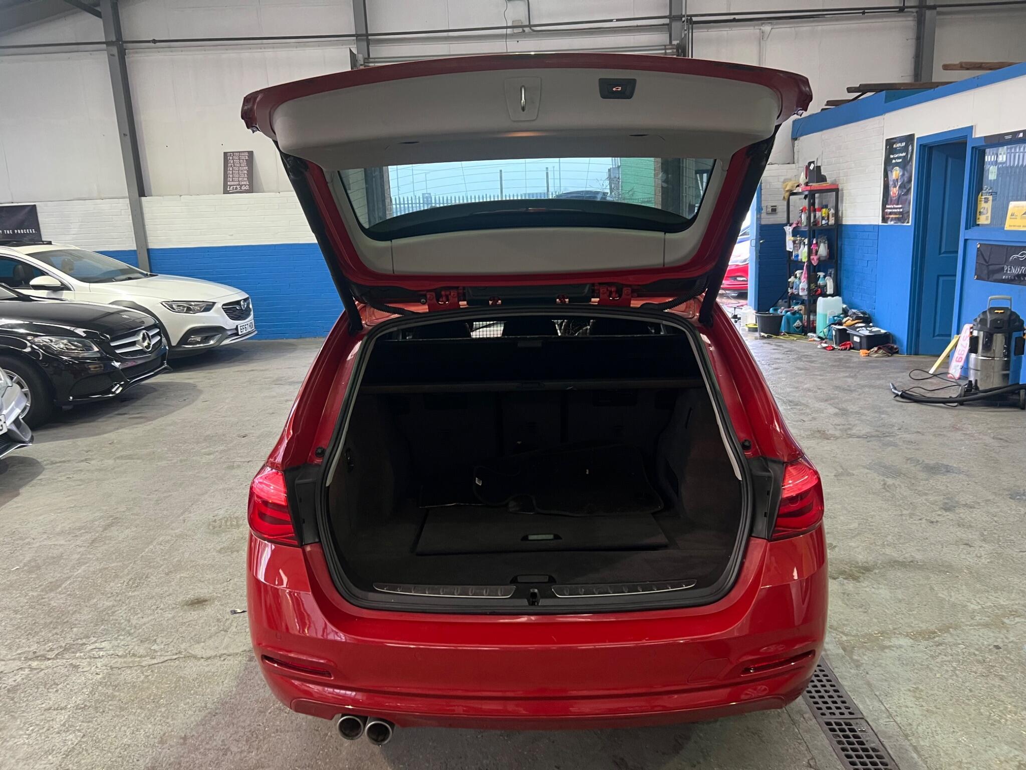 BMW 3 Series - Image 27