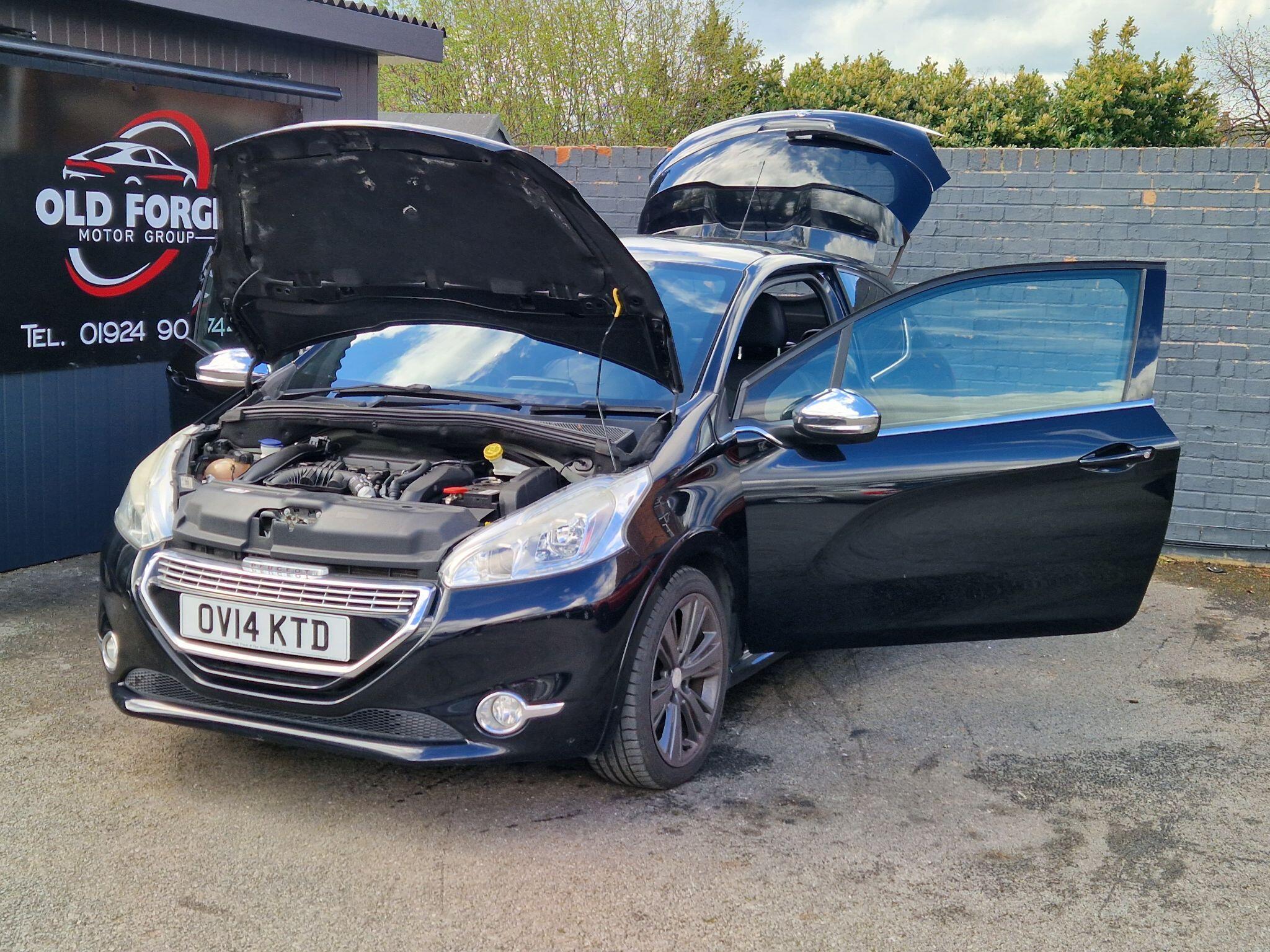 Peugeot 208 - Image 14