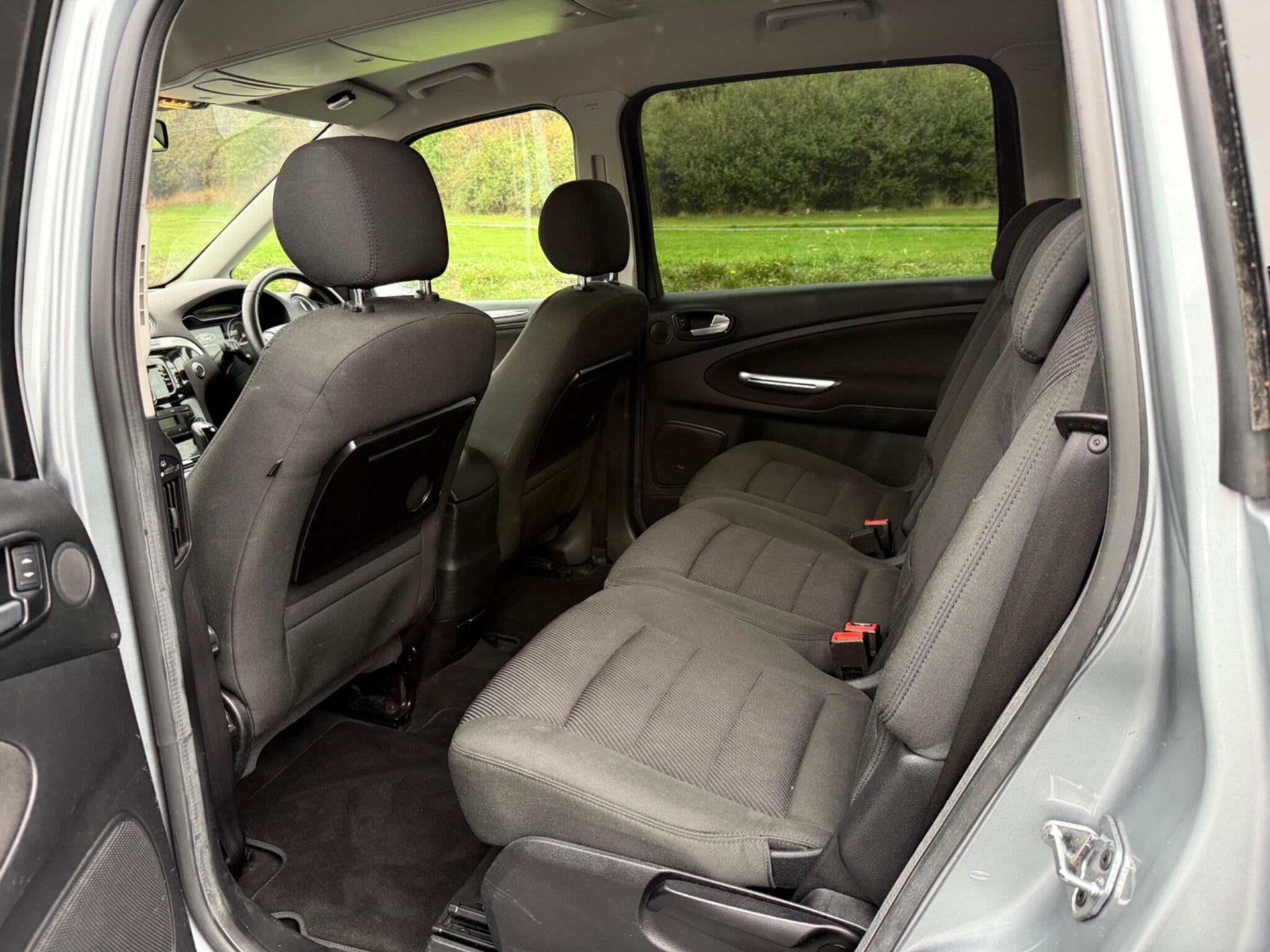 Ford Galaxy - Image 11