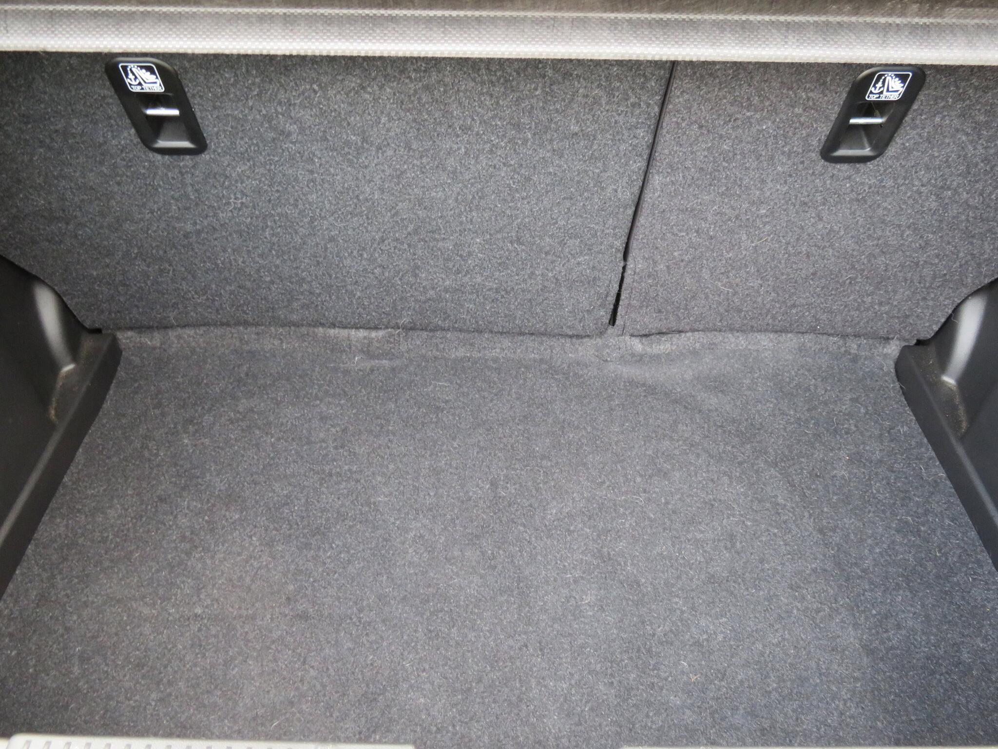 Suzuki Swift - Image 11