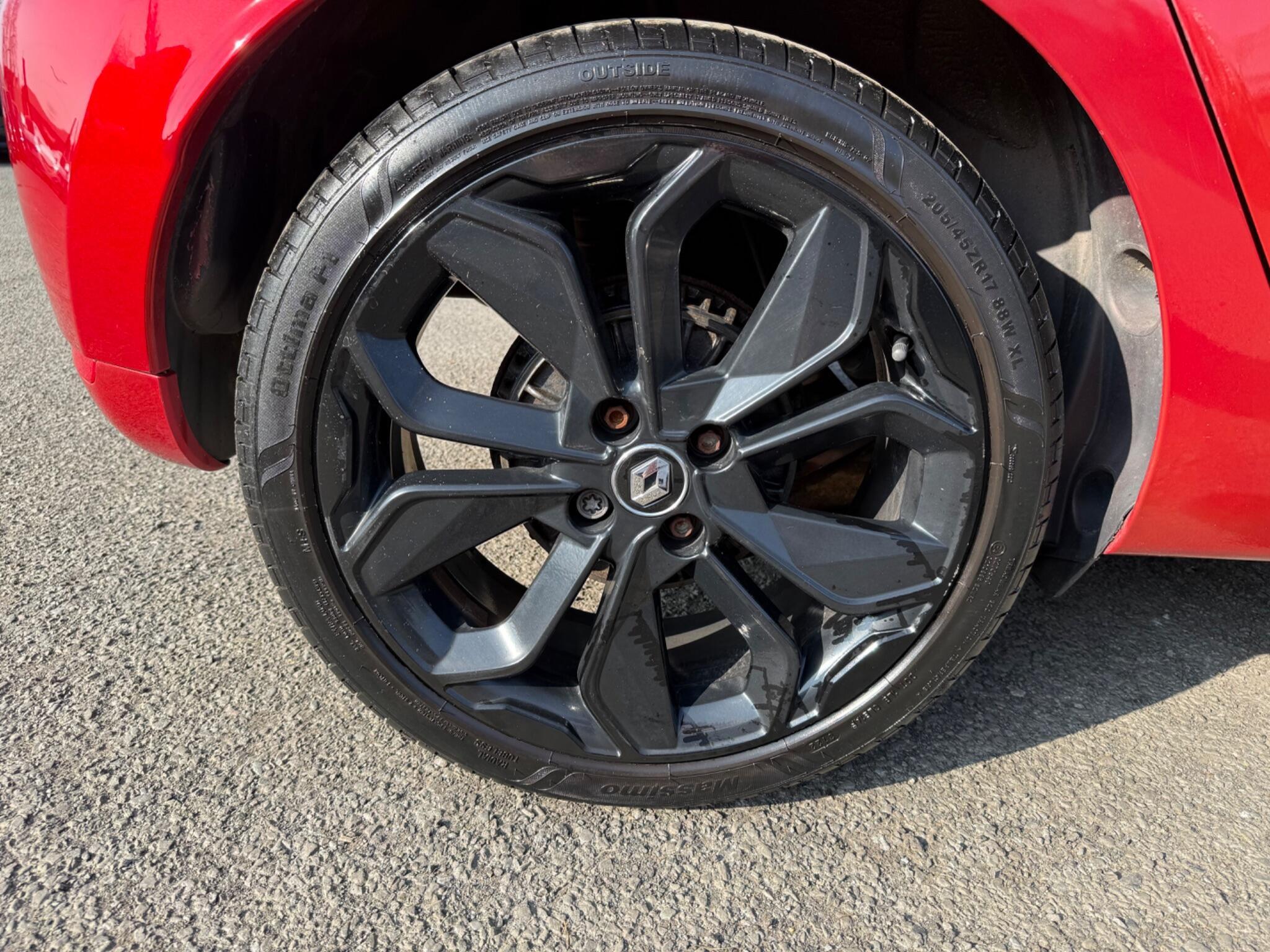 Renault Clio - Image 28