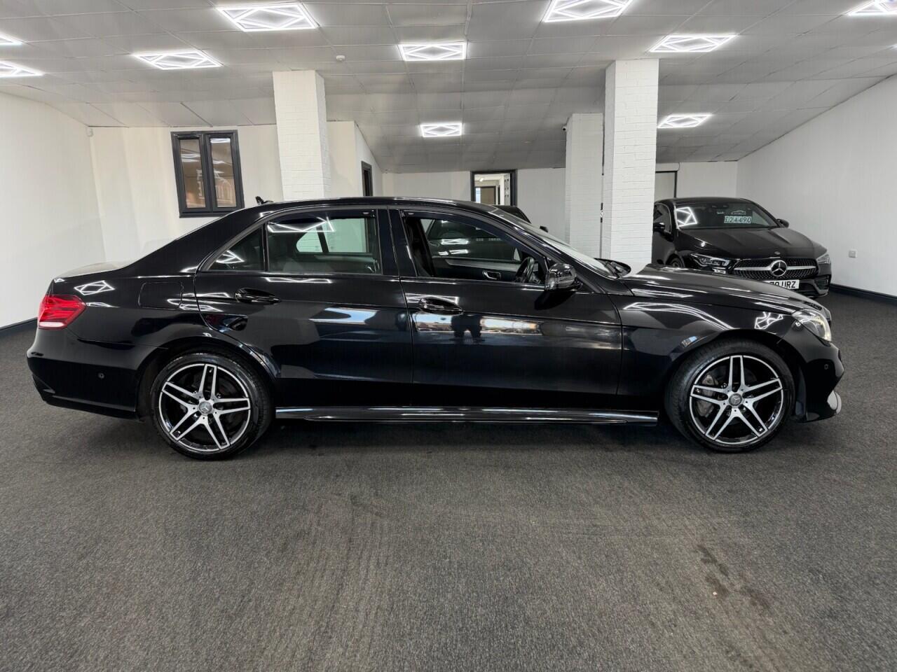 Mercedes E-Class - Image 3