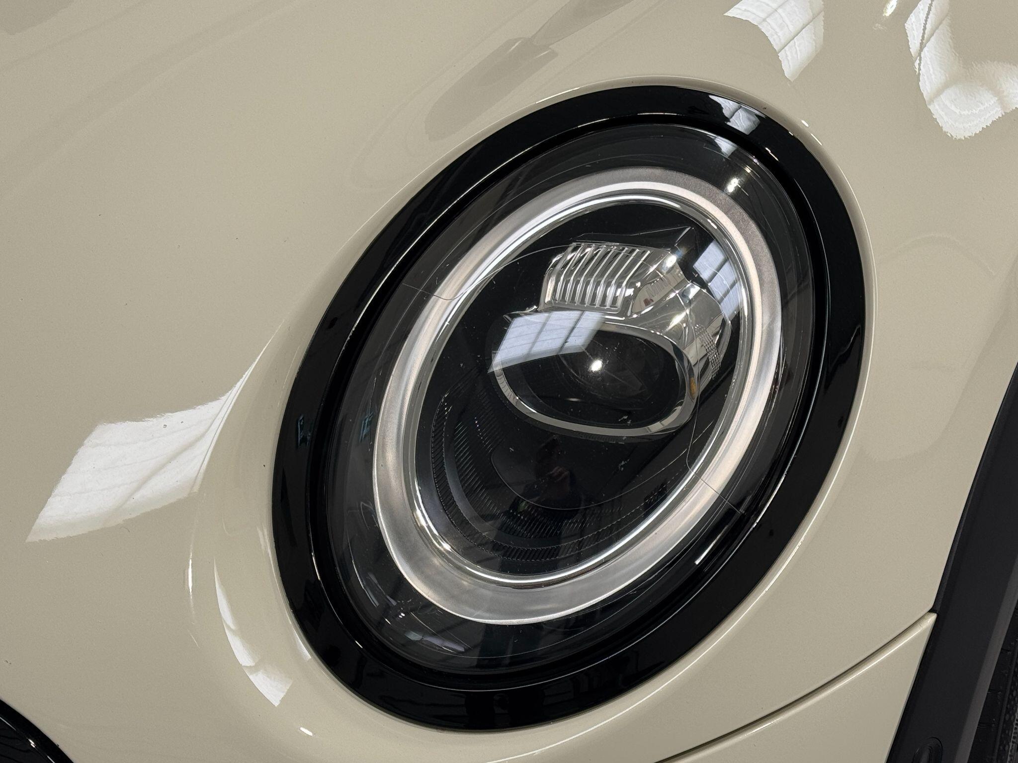 MINI Hatch - Image 47