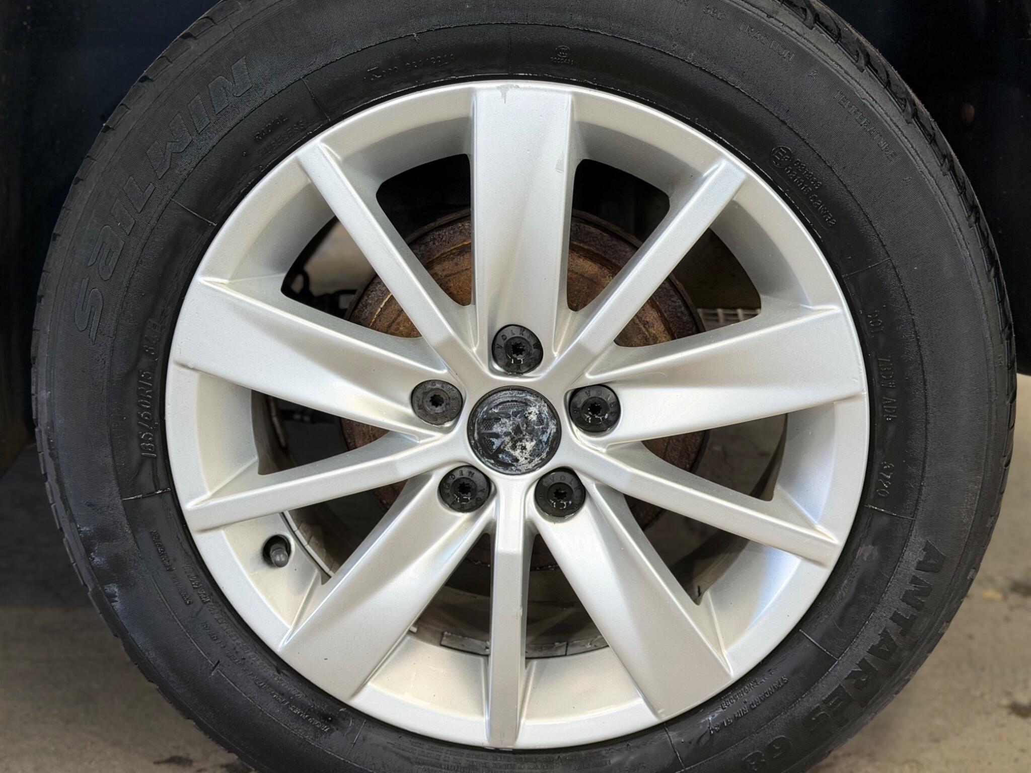 Volkswagen Polo - Image 18