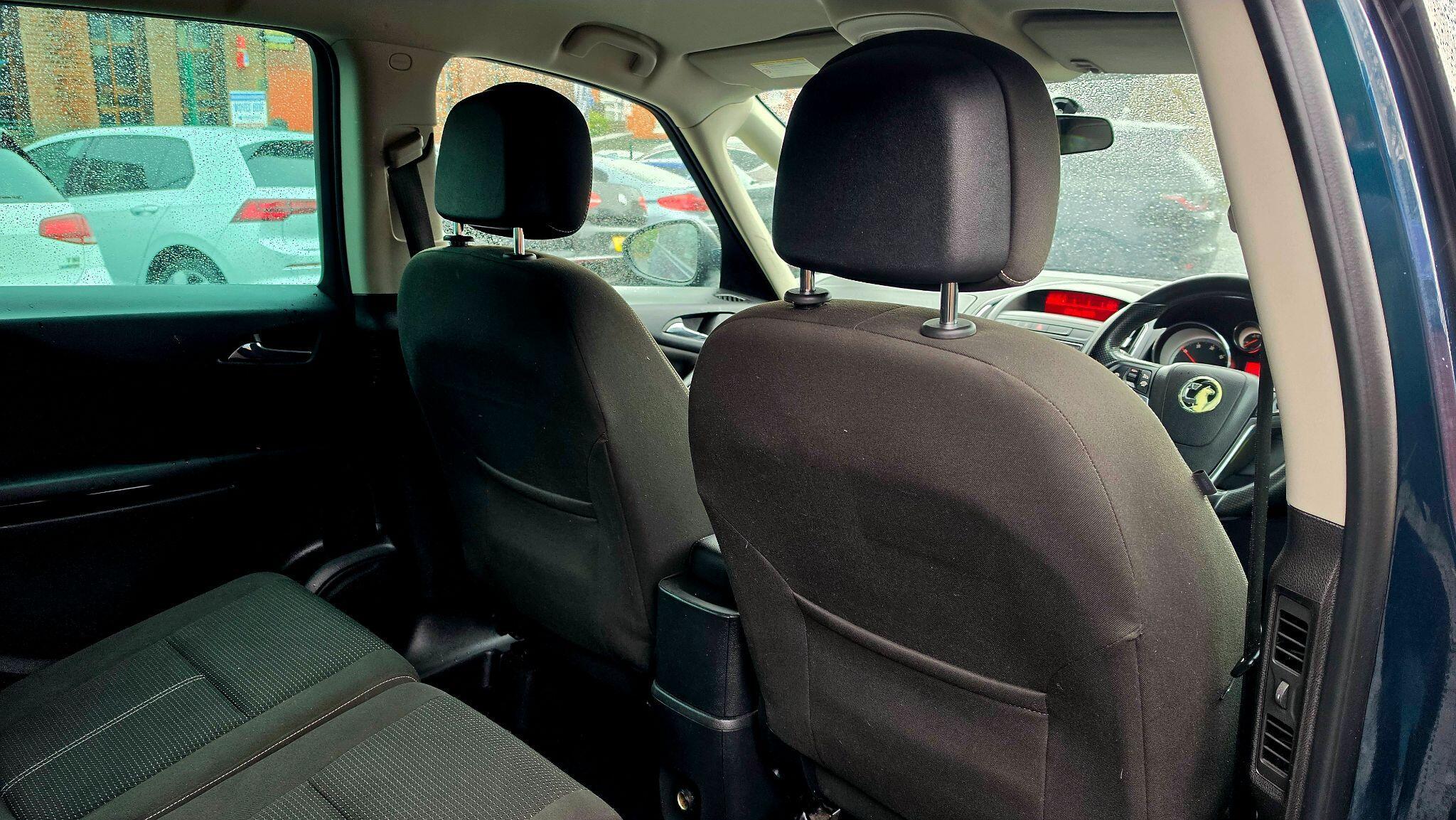 Vauxhall Zafira Tourer - Image 18