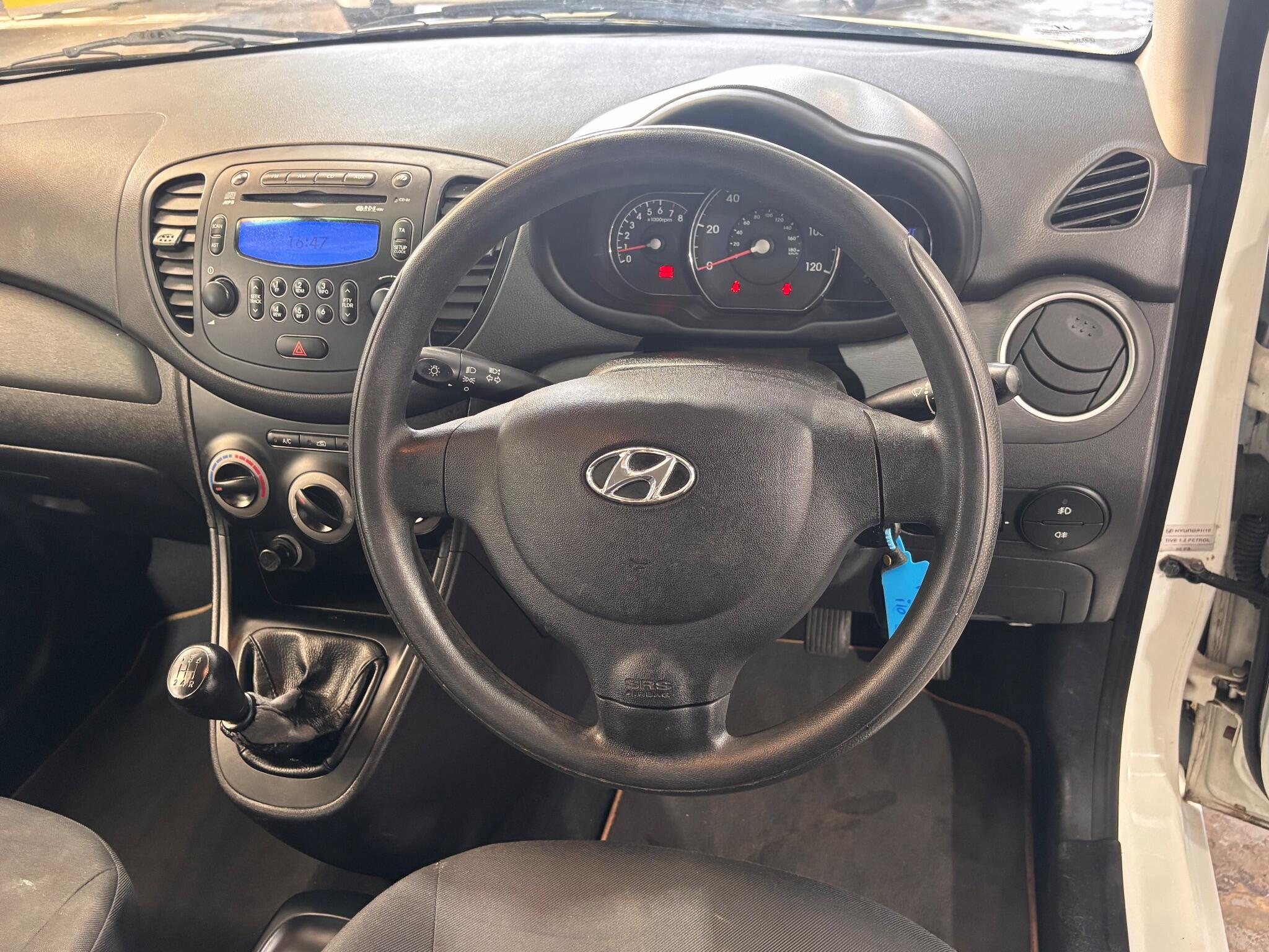 Hyundai i10 - Image 15
