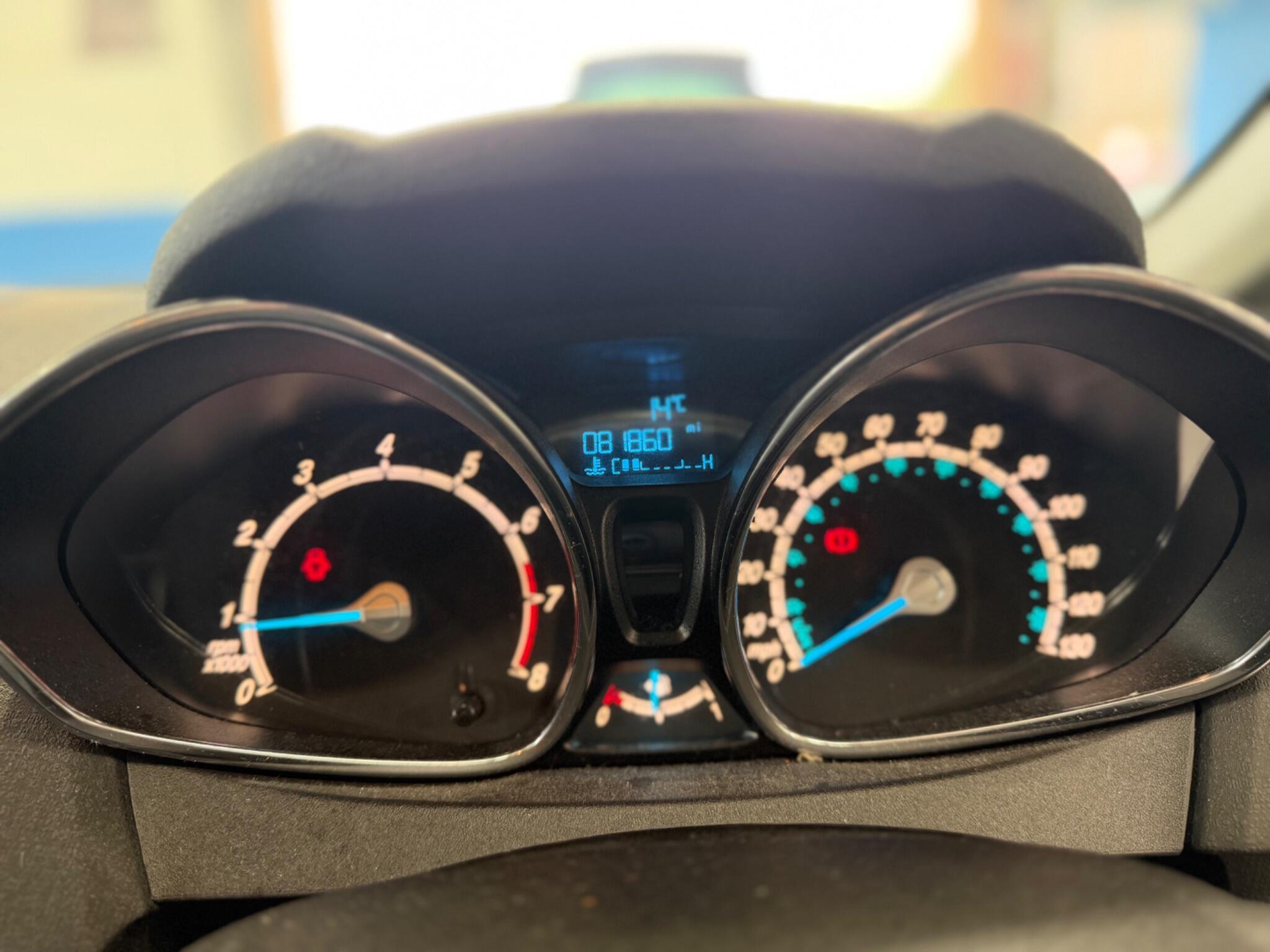 Ford Fiesta - Image 25