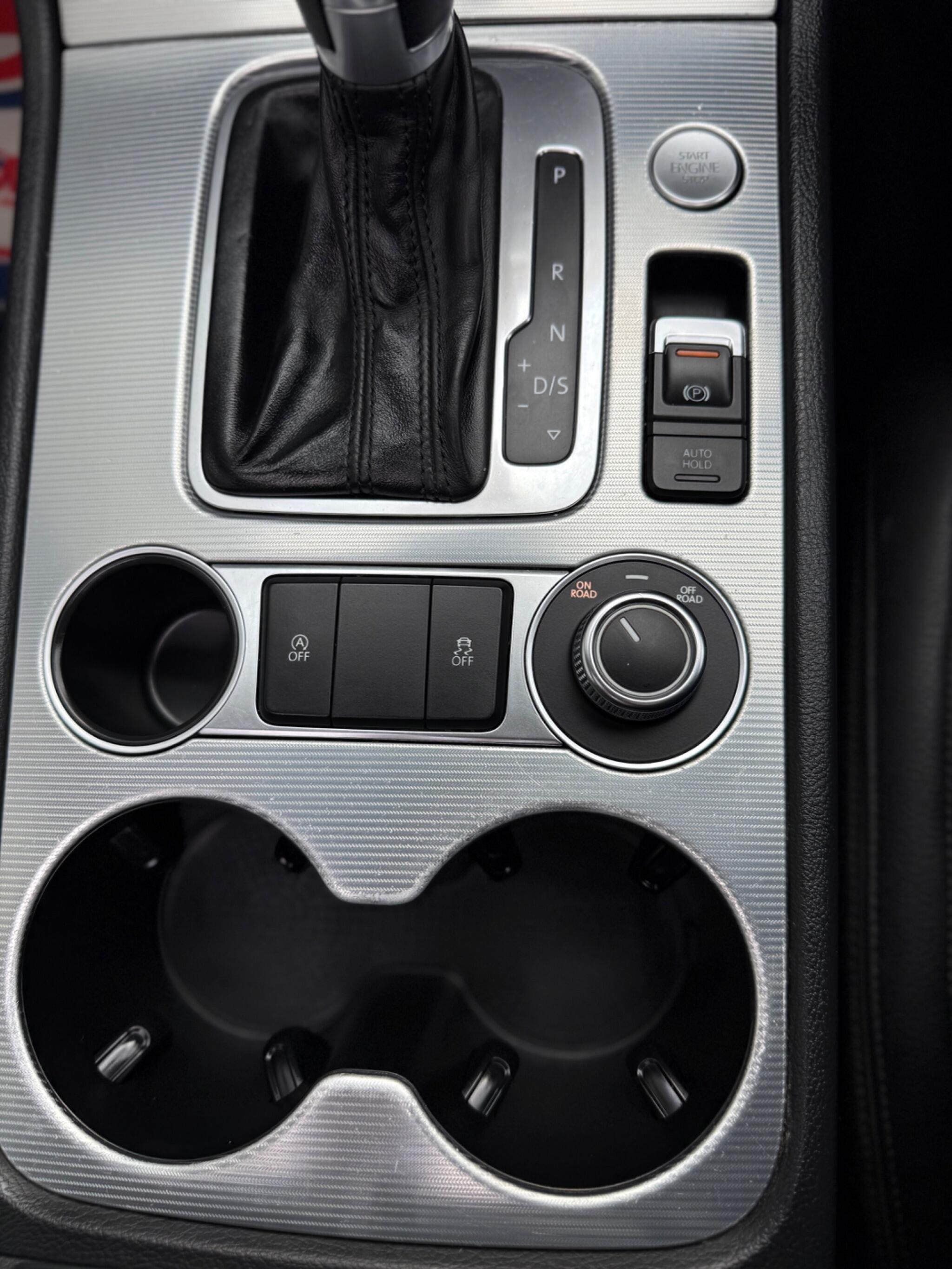 Volkswagen Touareg - Image 42