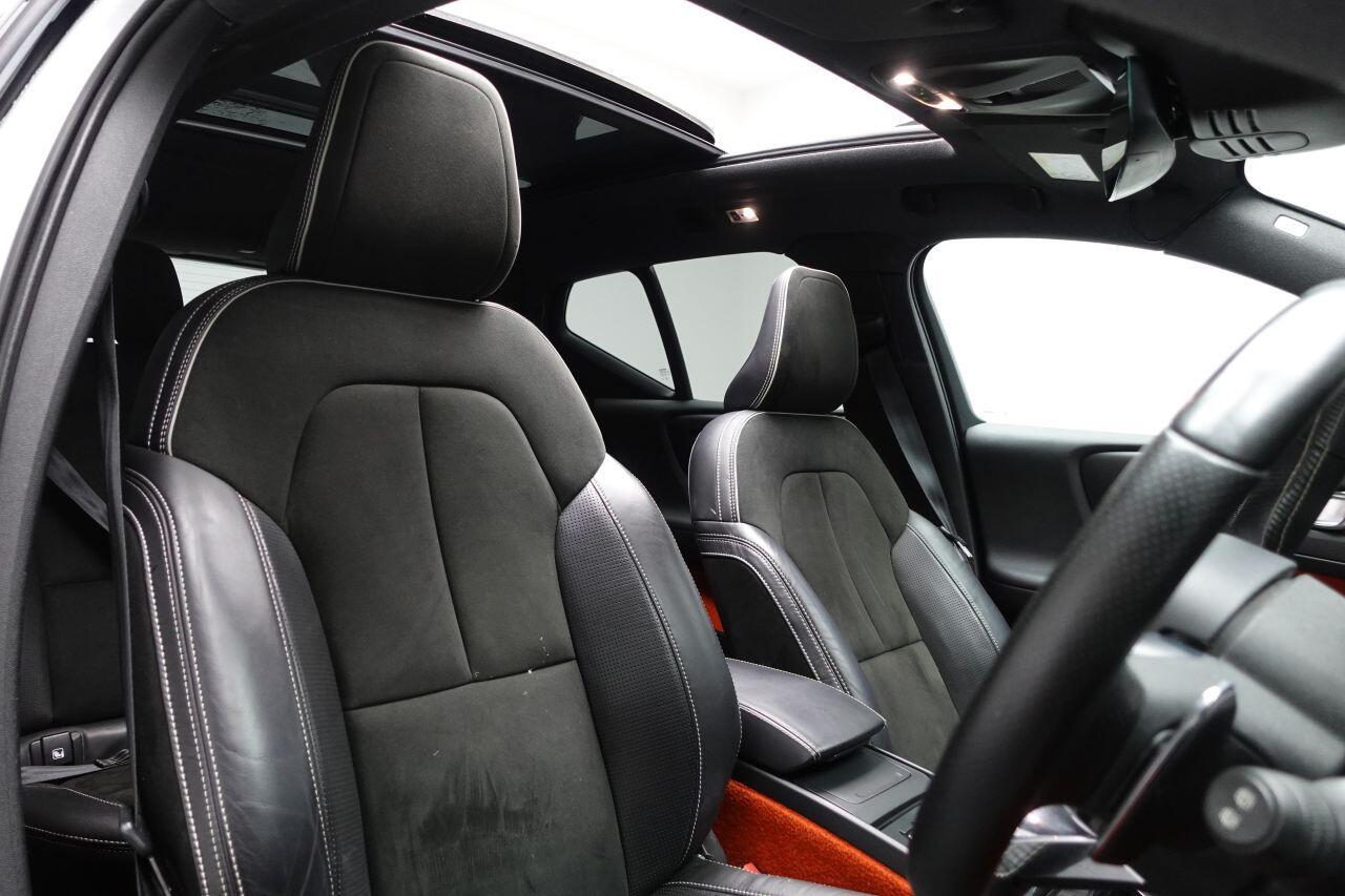 Volvo XC40 - Image 4