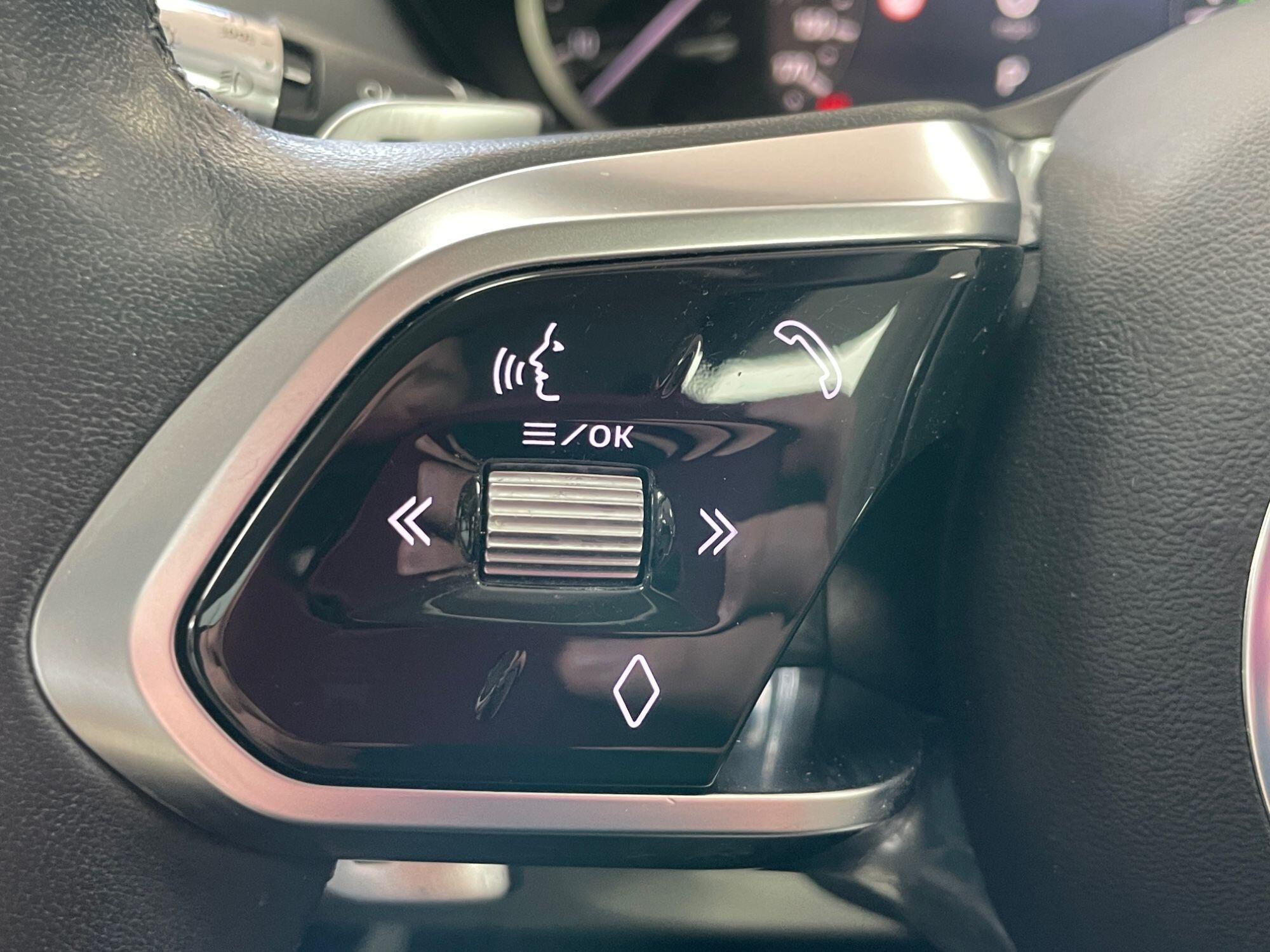 Jaguar E-Pace - Image 36