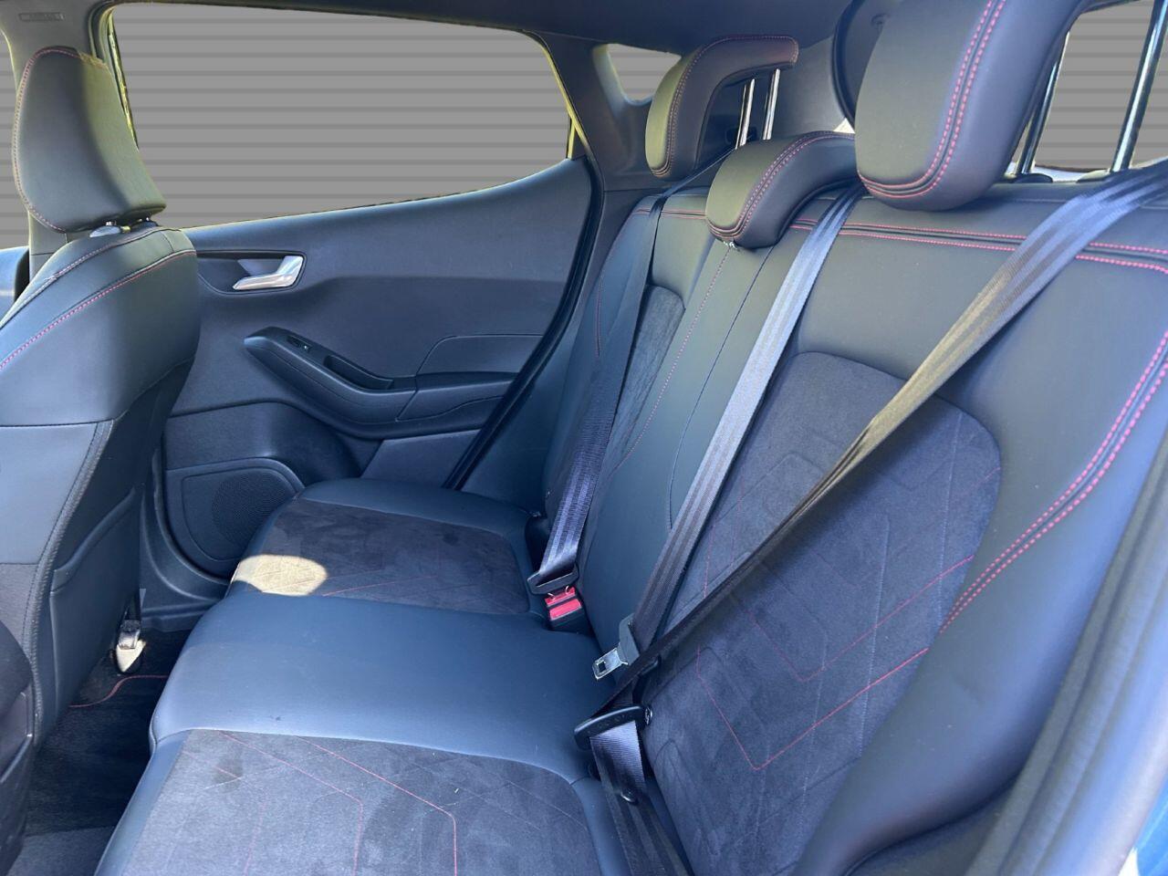 Ford Fiesta - Image 17