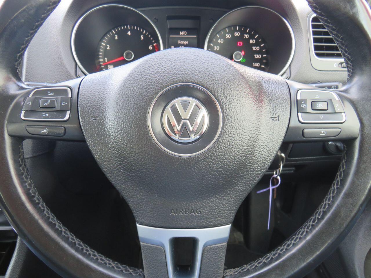 Volkswagen Golf - Image 16