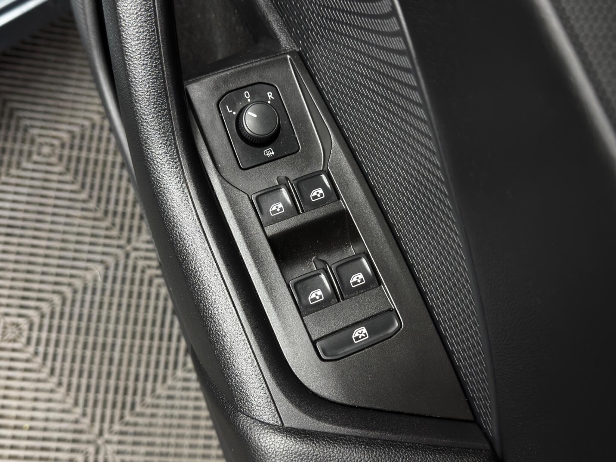 Skoda Octavia - Image 41