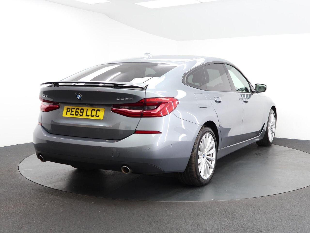BMW 6 SERIES GRAN TURISMO - Image 11