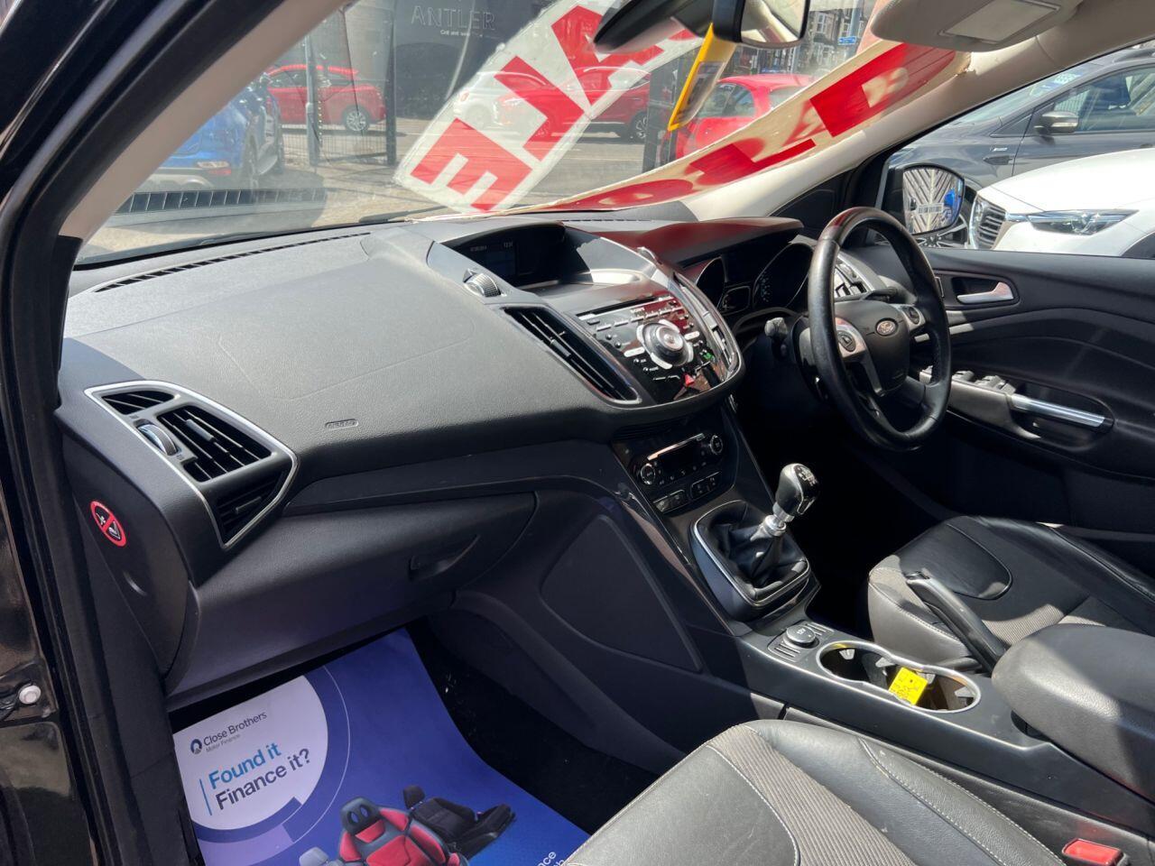 Ford Kuga - Image 15