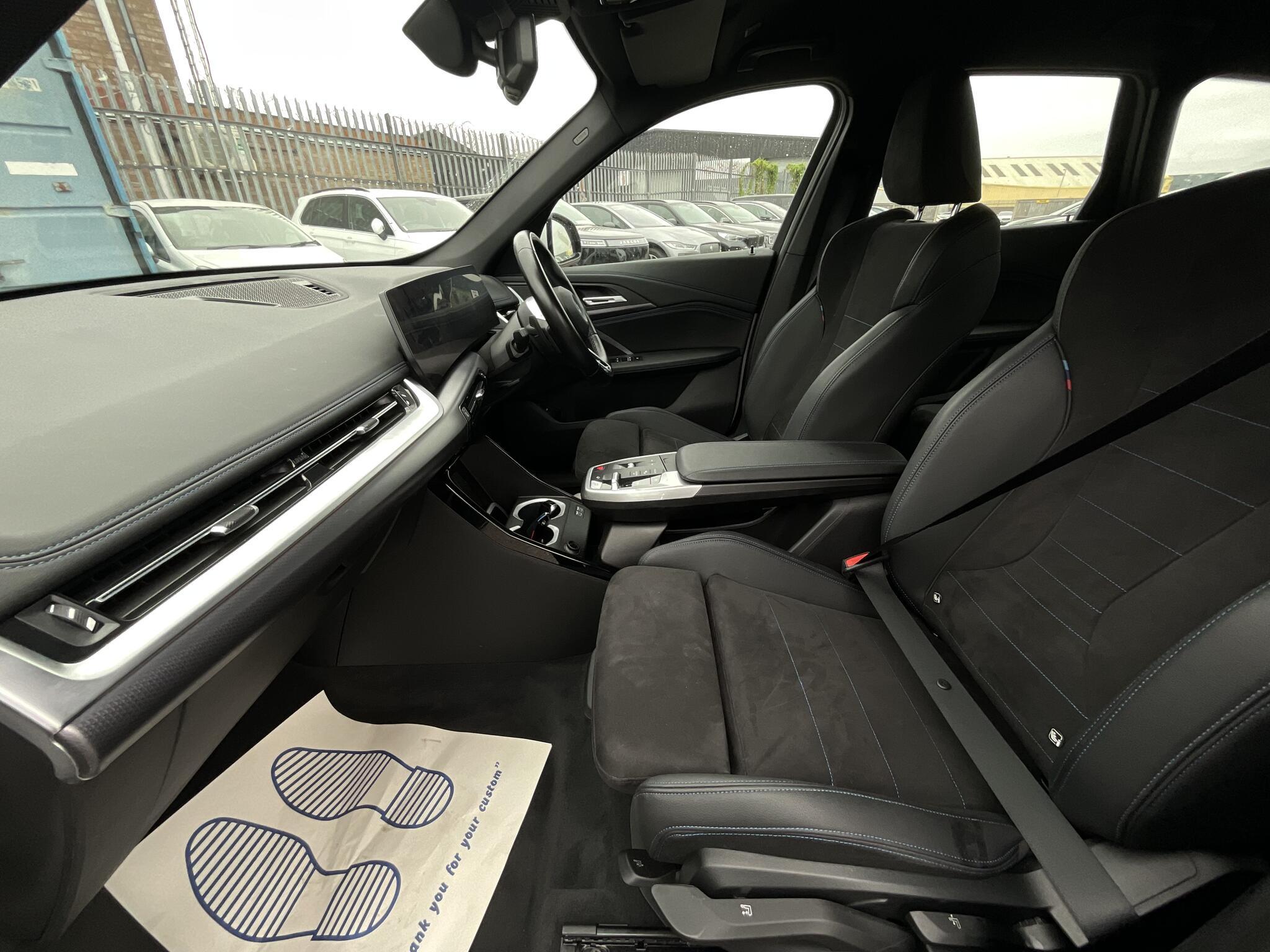 BMW iX1 - Image 18