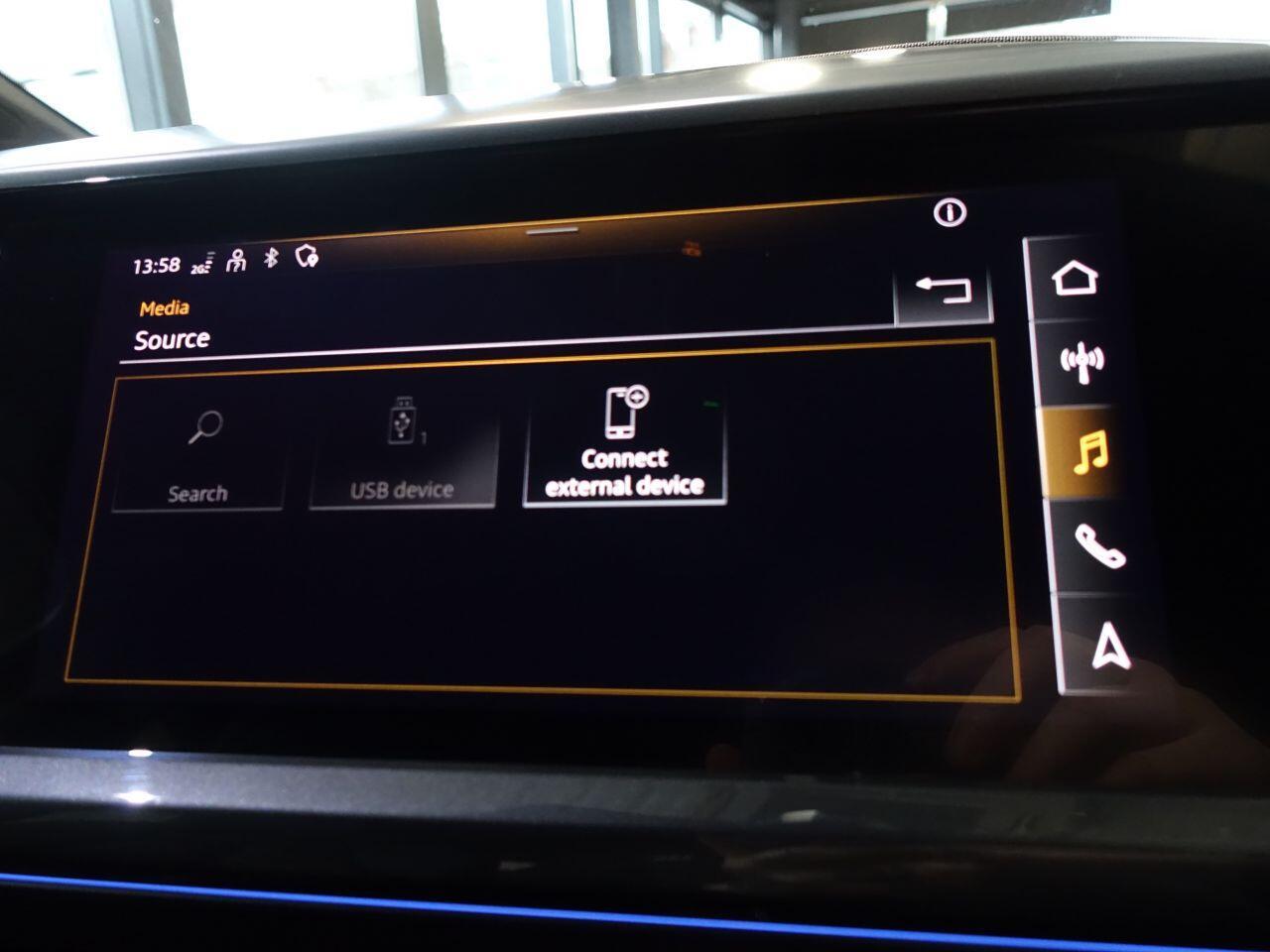 Audi Q4 E-Tron - Image 23