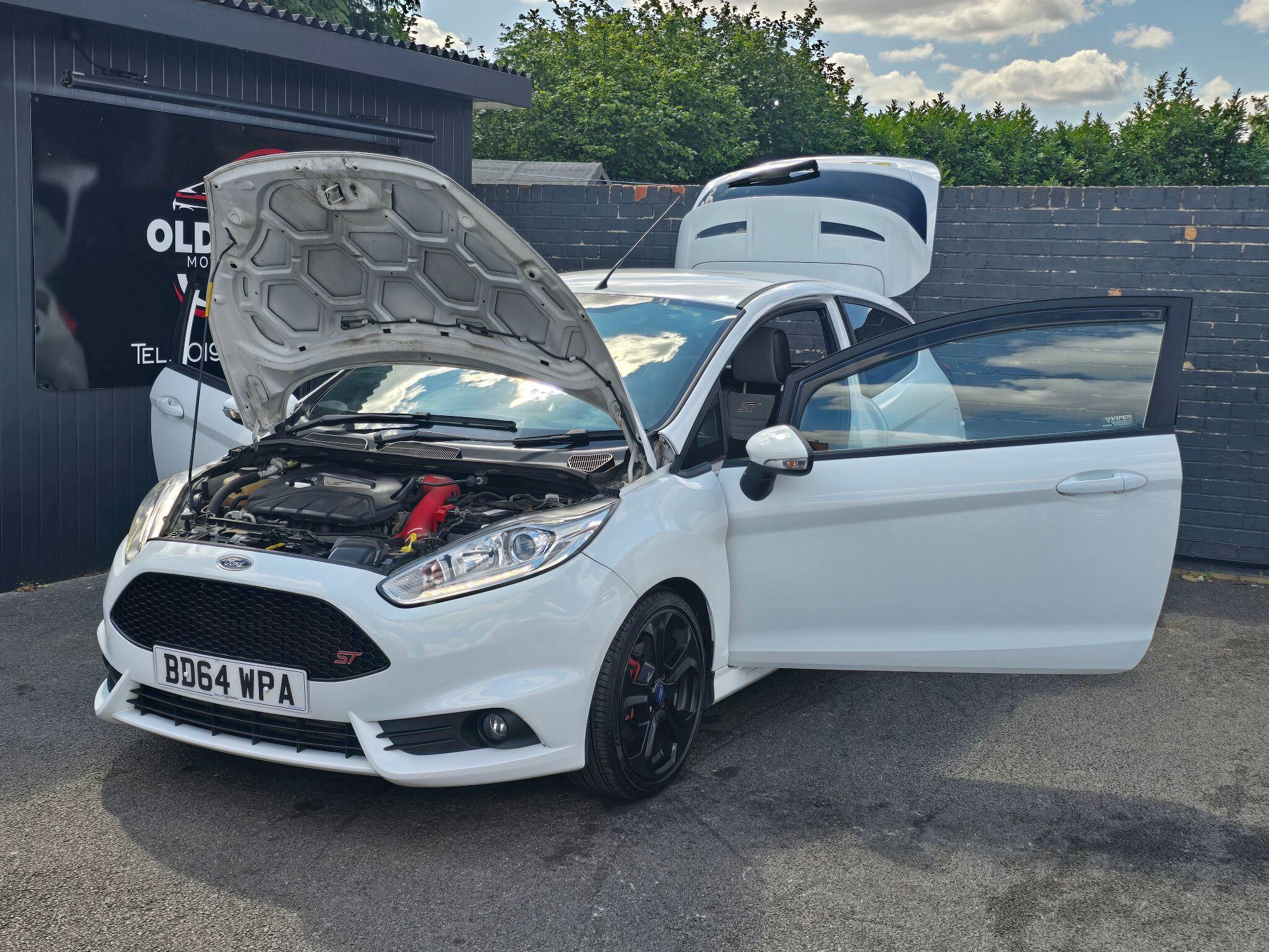 Ford Fiesta - Image 14