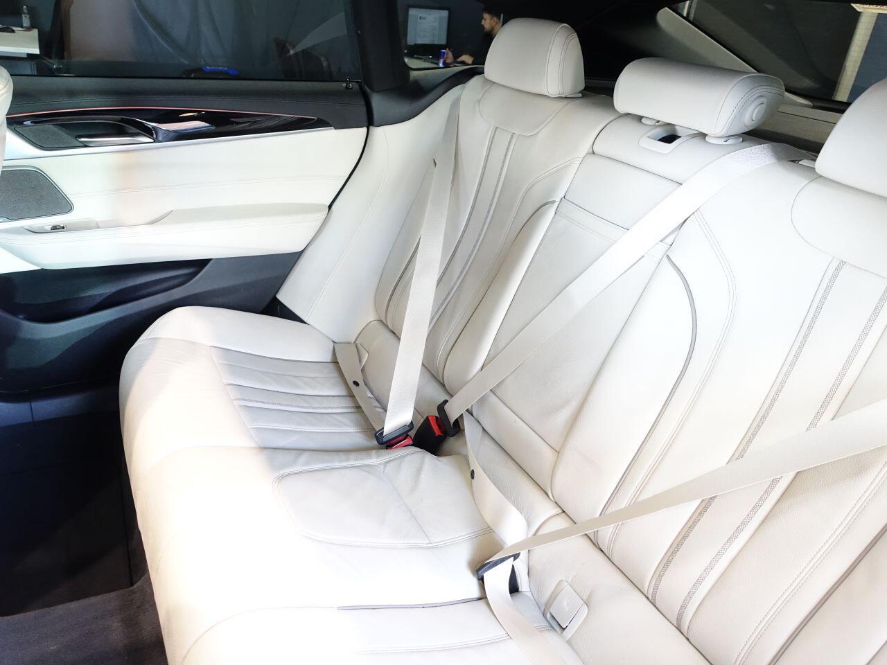 BMW 6 SERIES GRAN TURISMO - Image 20