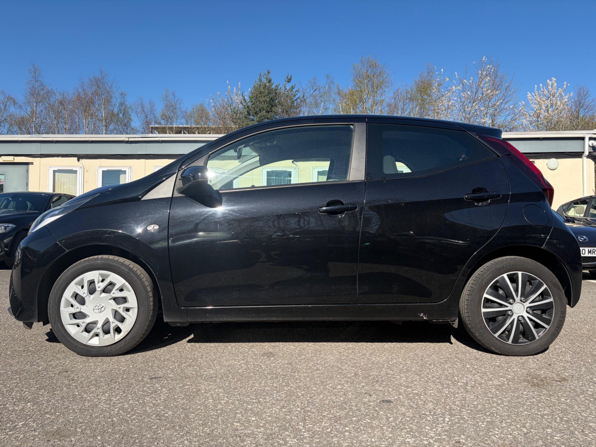 Toyota Aygo - Image 9