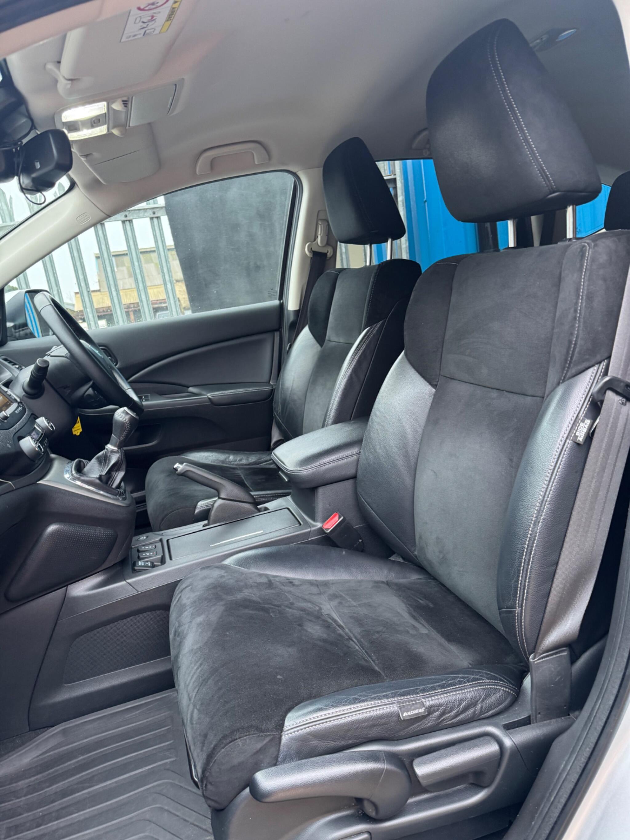 Honda CR-V - Image 30