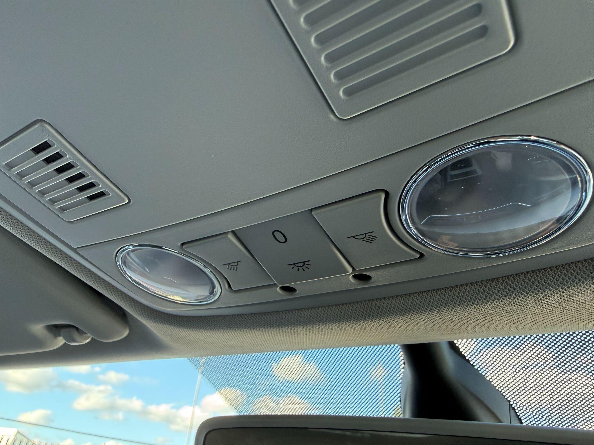 Skoda Octavia - Image 59
