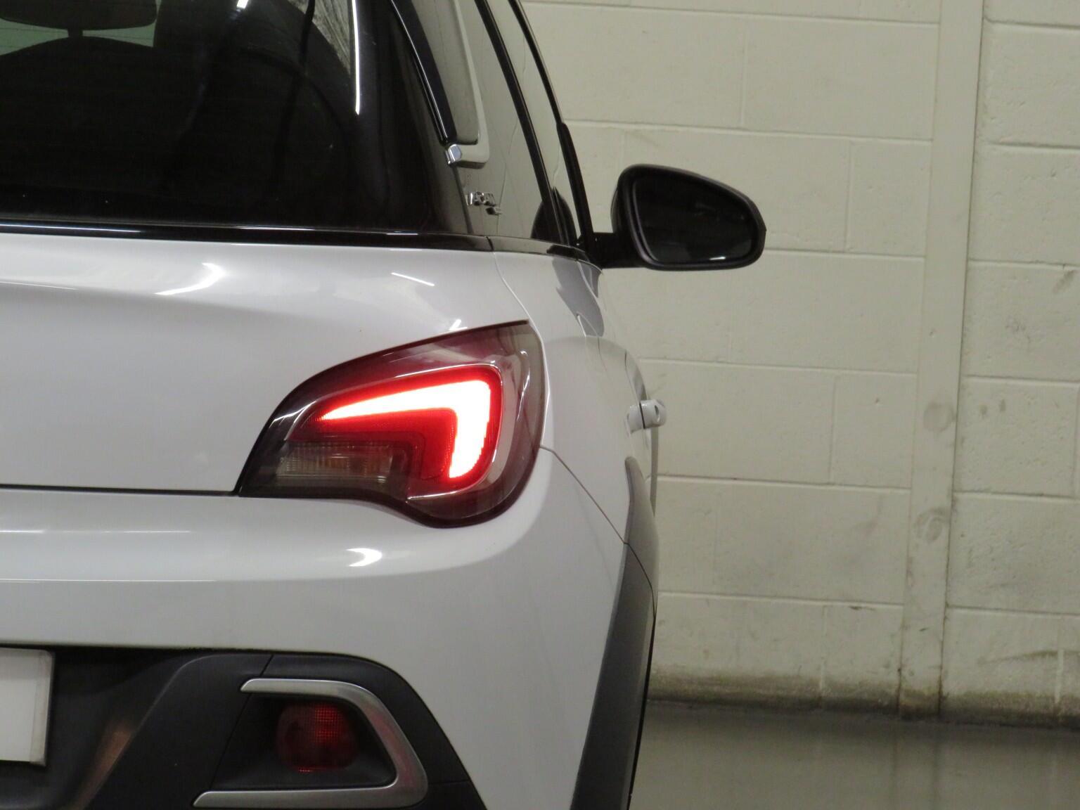 Vauxhall ADAM - Image 12
