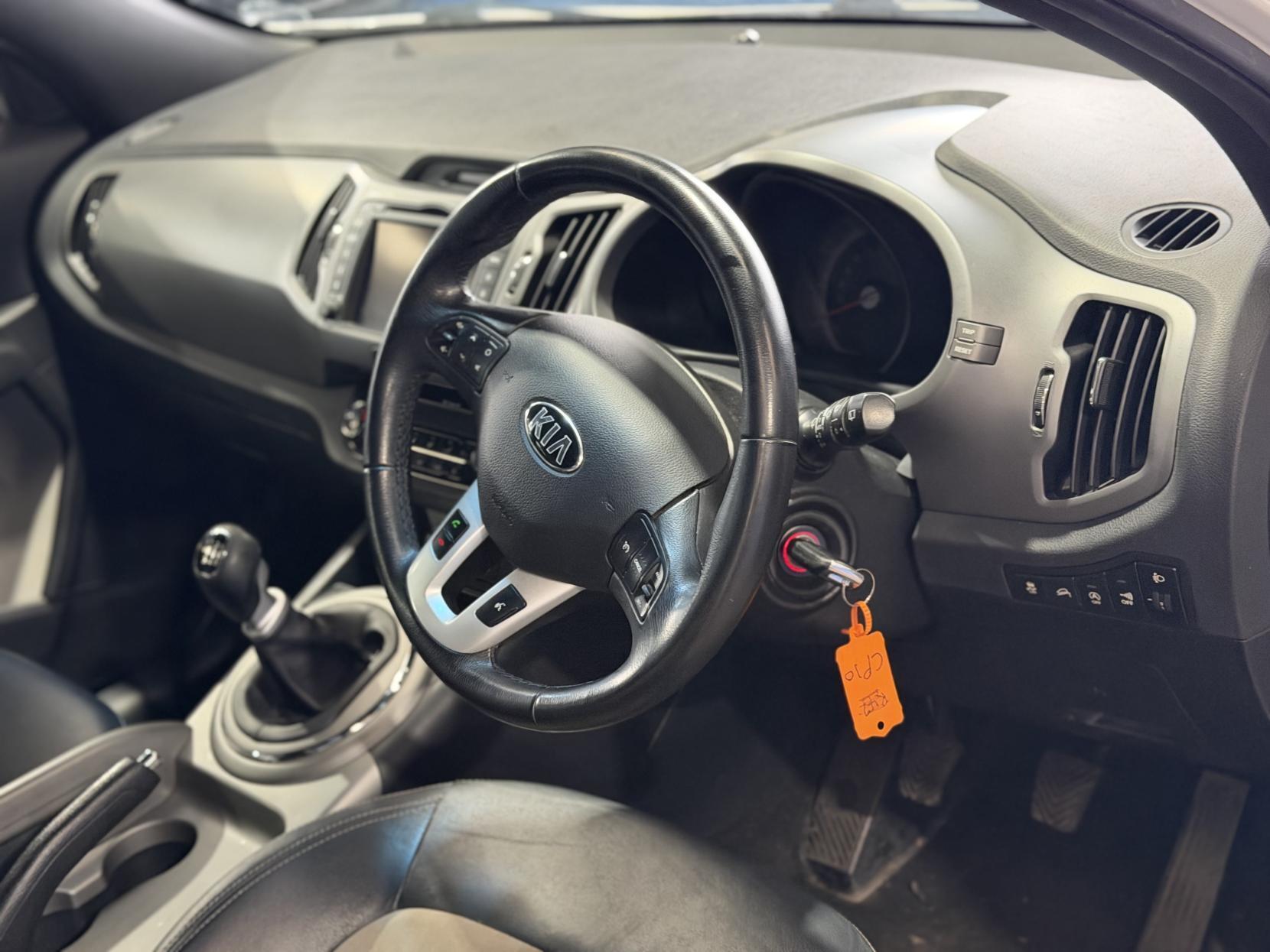 Kia Sportage - Image 19