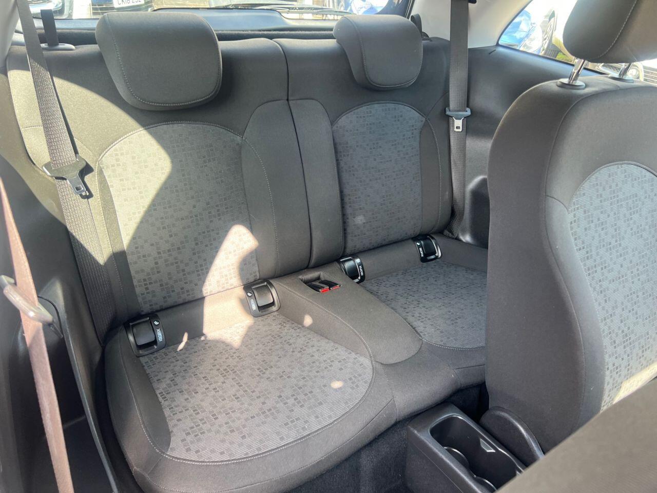 Vauxhall ADAM - Image 28