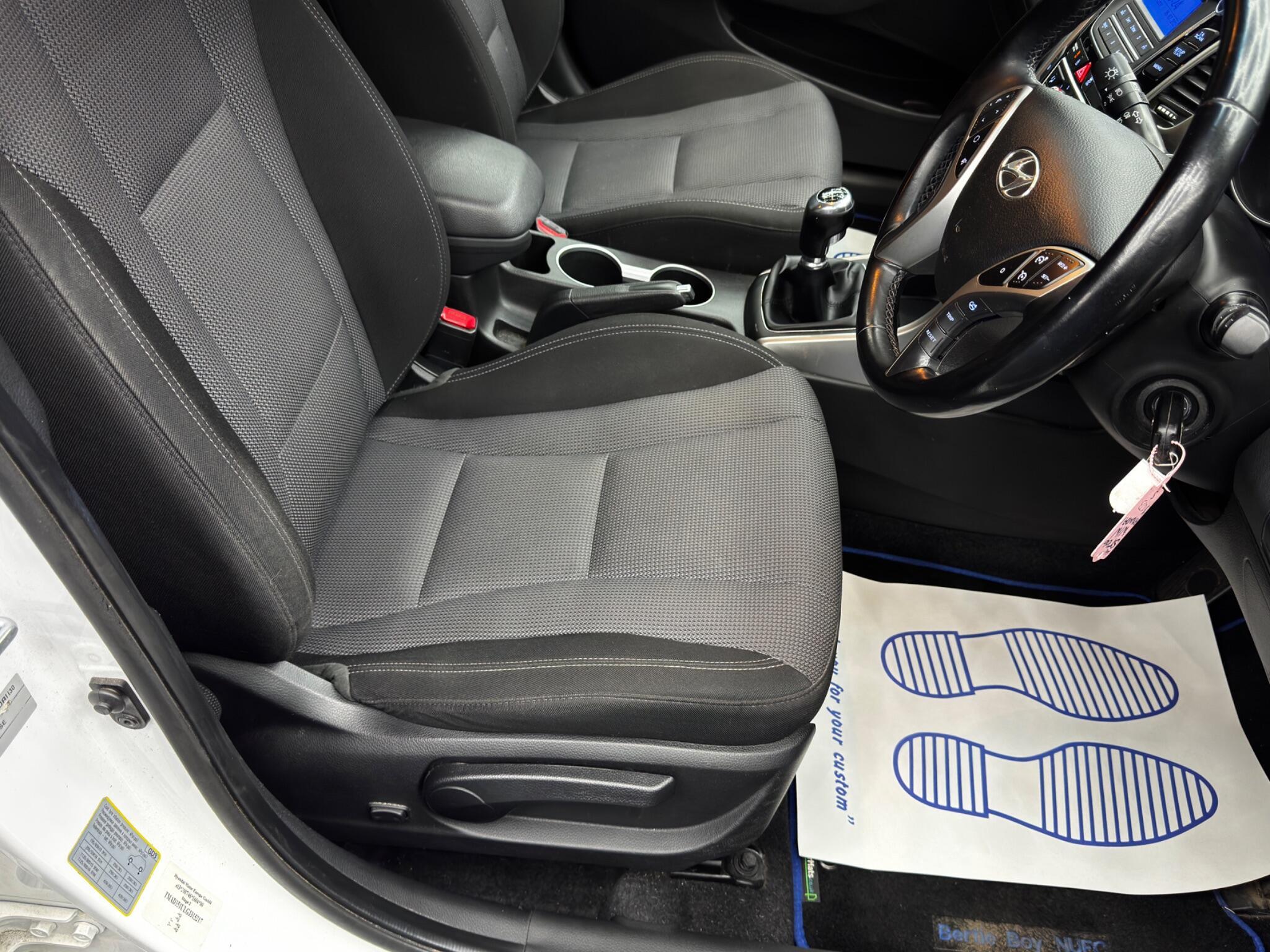 Hyundai i30 - Image 13