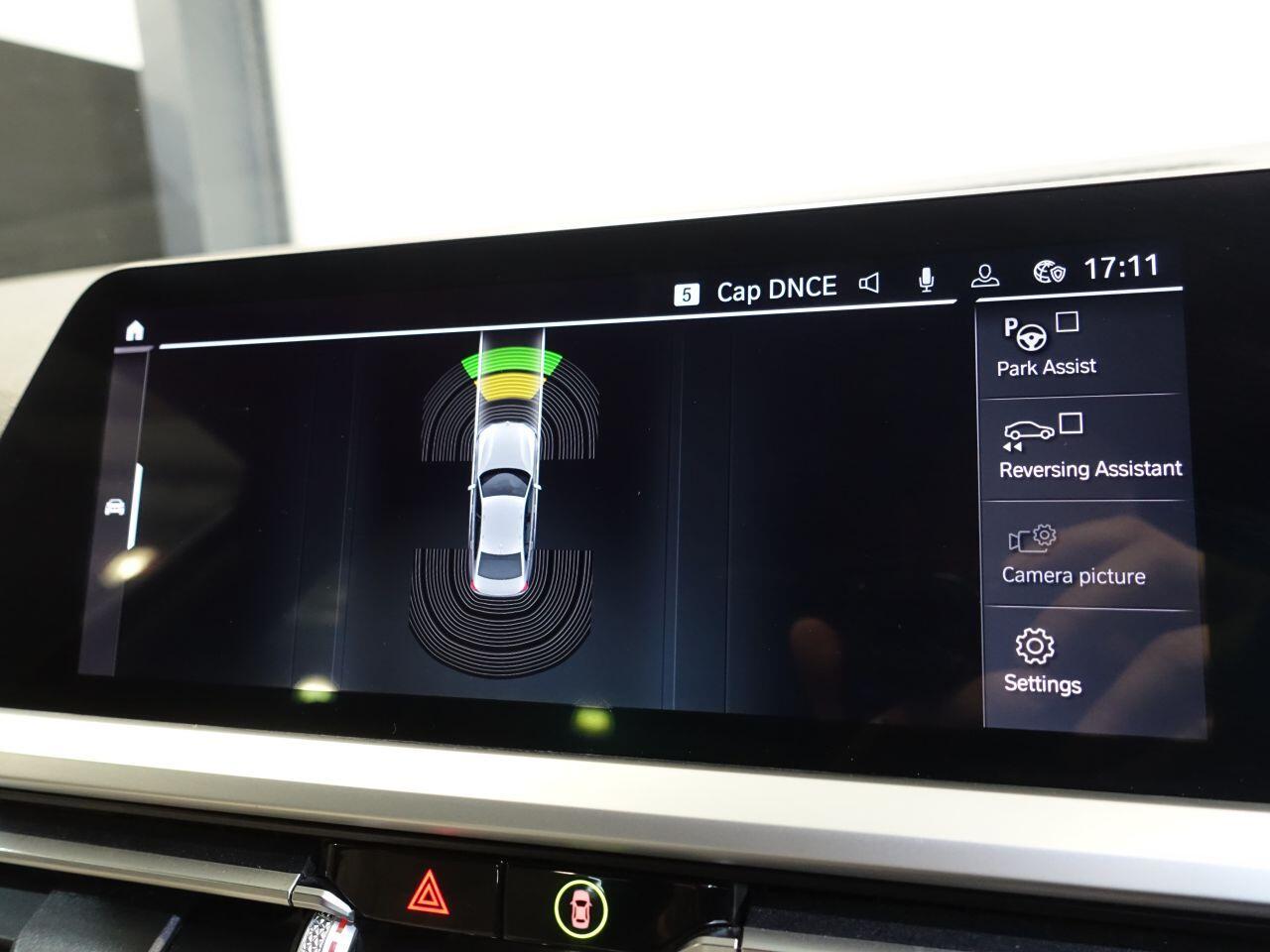 BMW 3 Series - Image 28