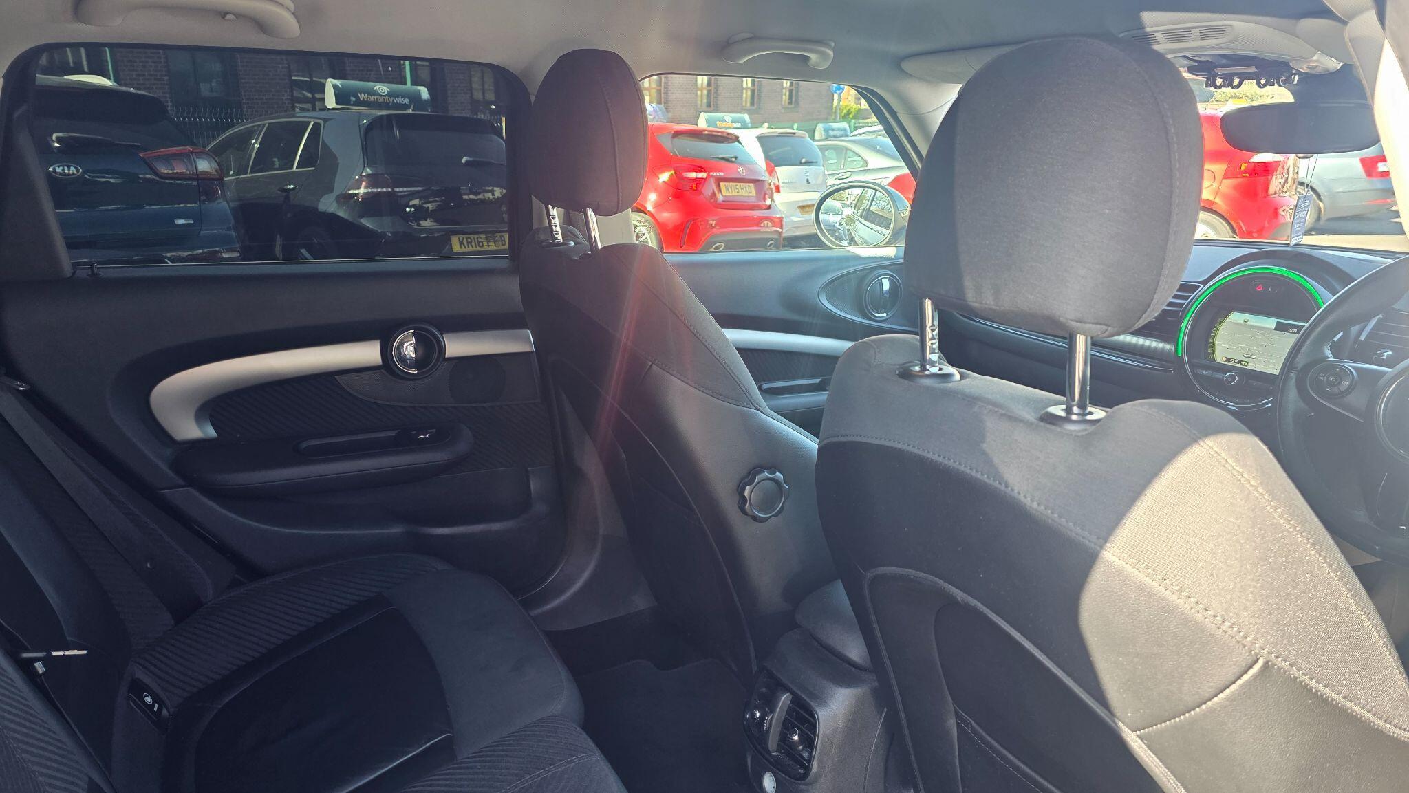 MINI Clubman - Image 16